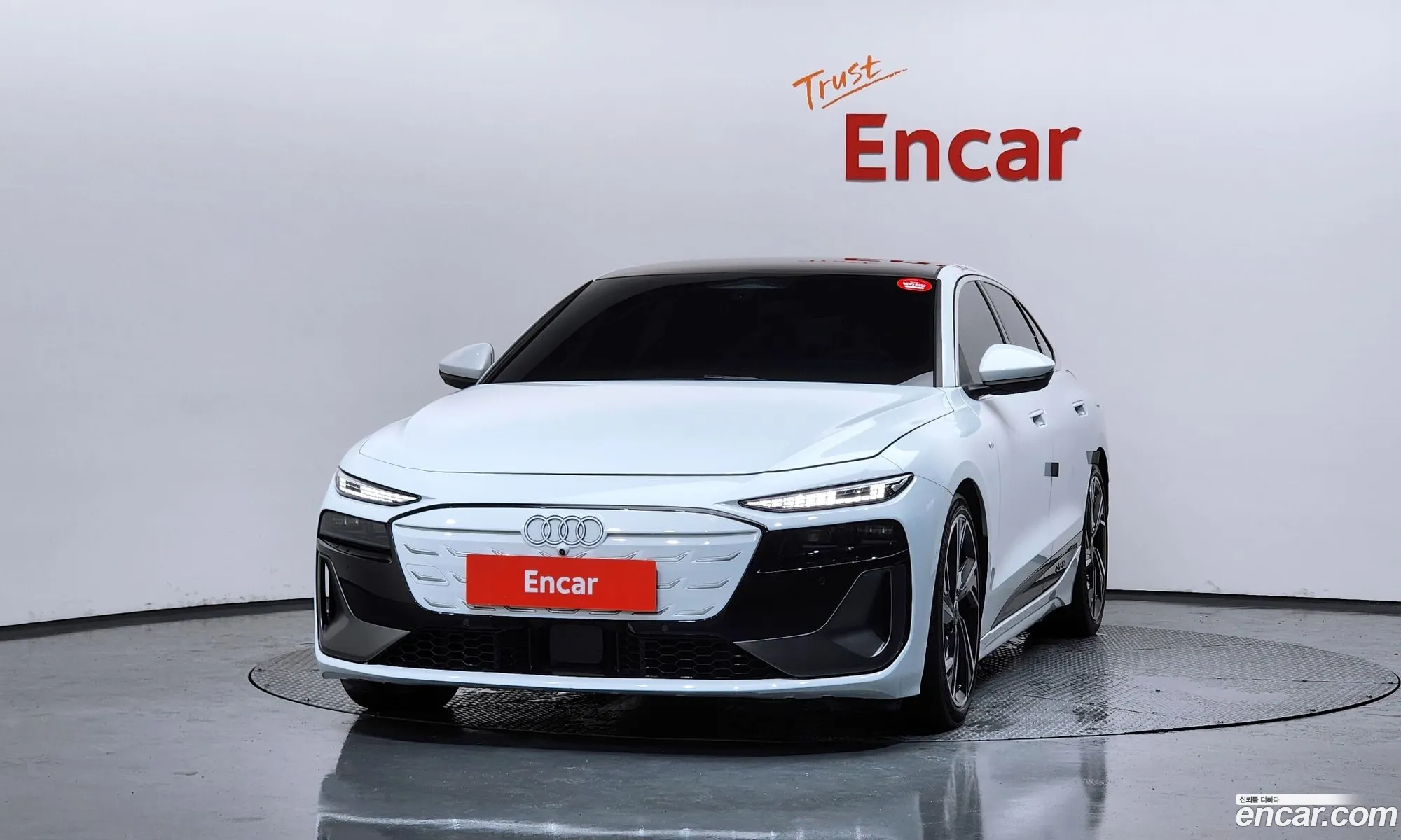 Audi A6 e-tron 2025 WAUZZZGHXSA014897 — 3
