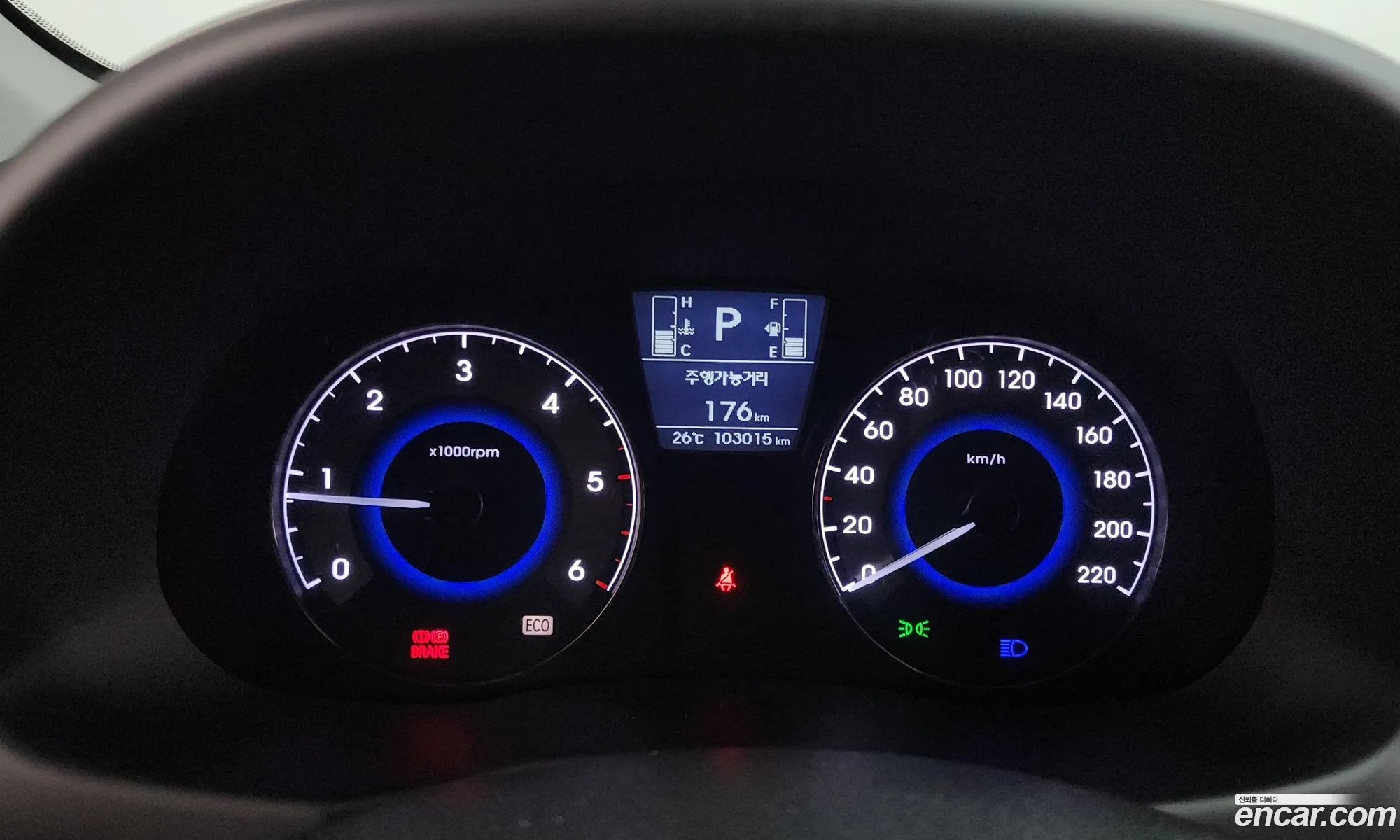 Hyundai Accent 2016 — 12