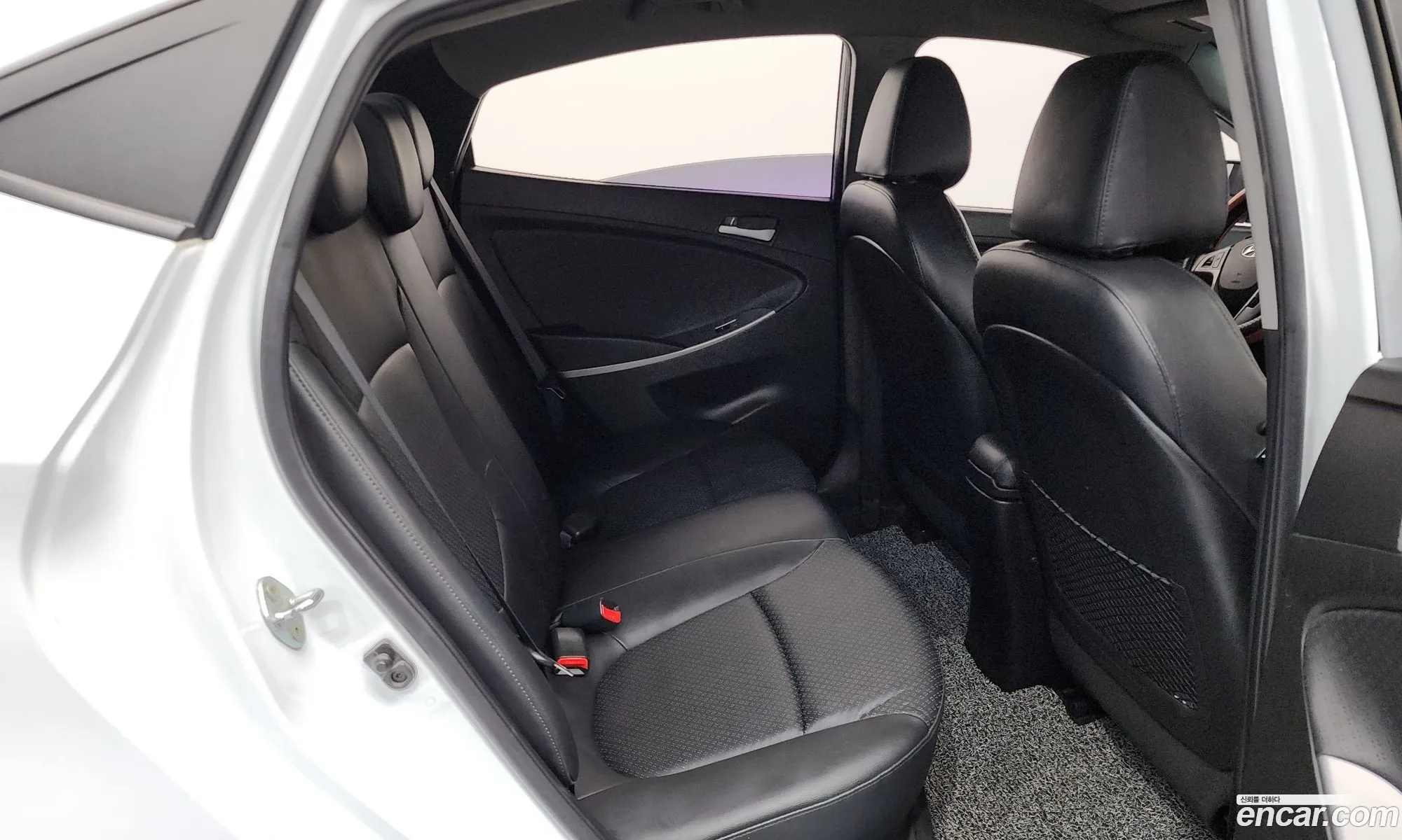 Hyundai Accent 2016 — 15