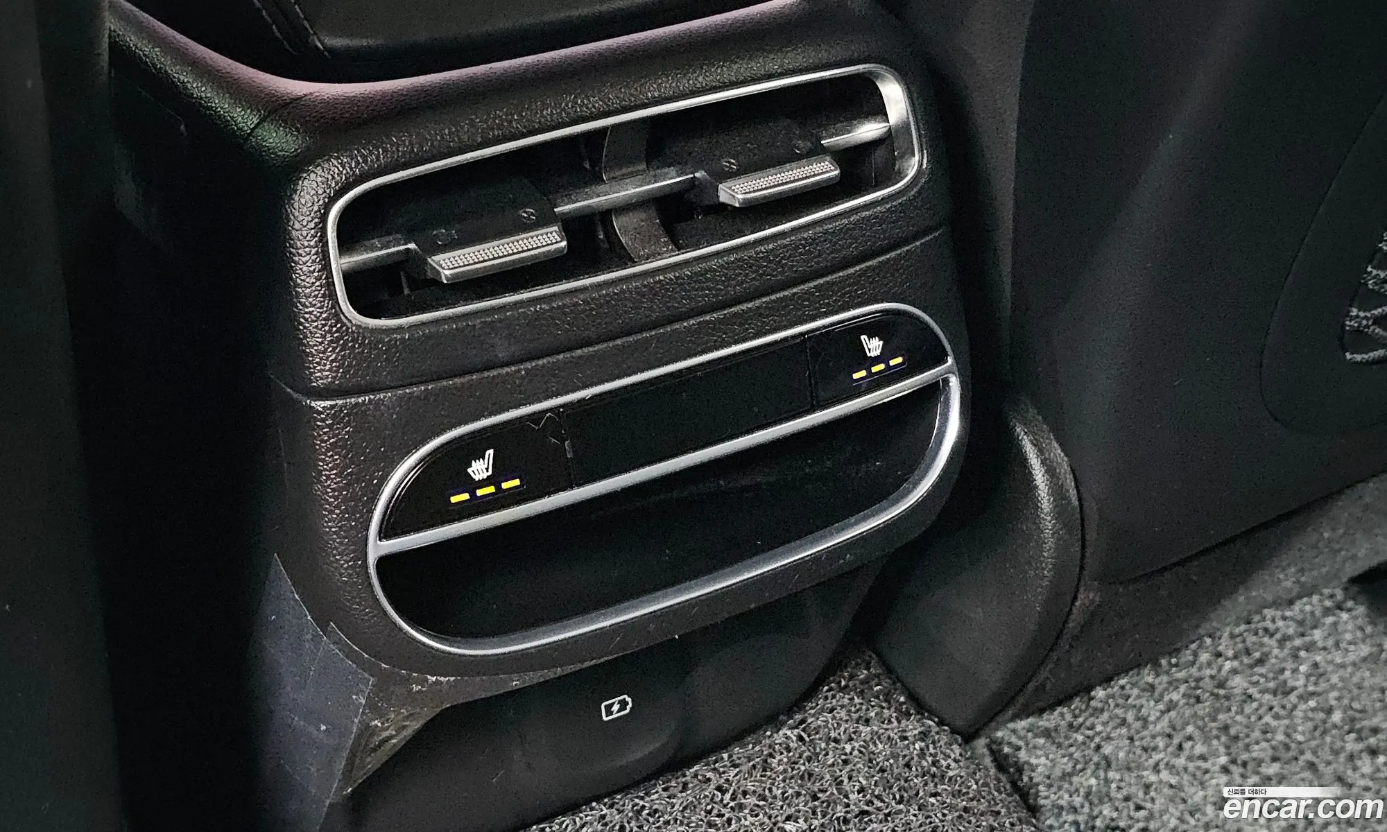Genesis GV70 2022 — 29