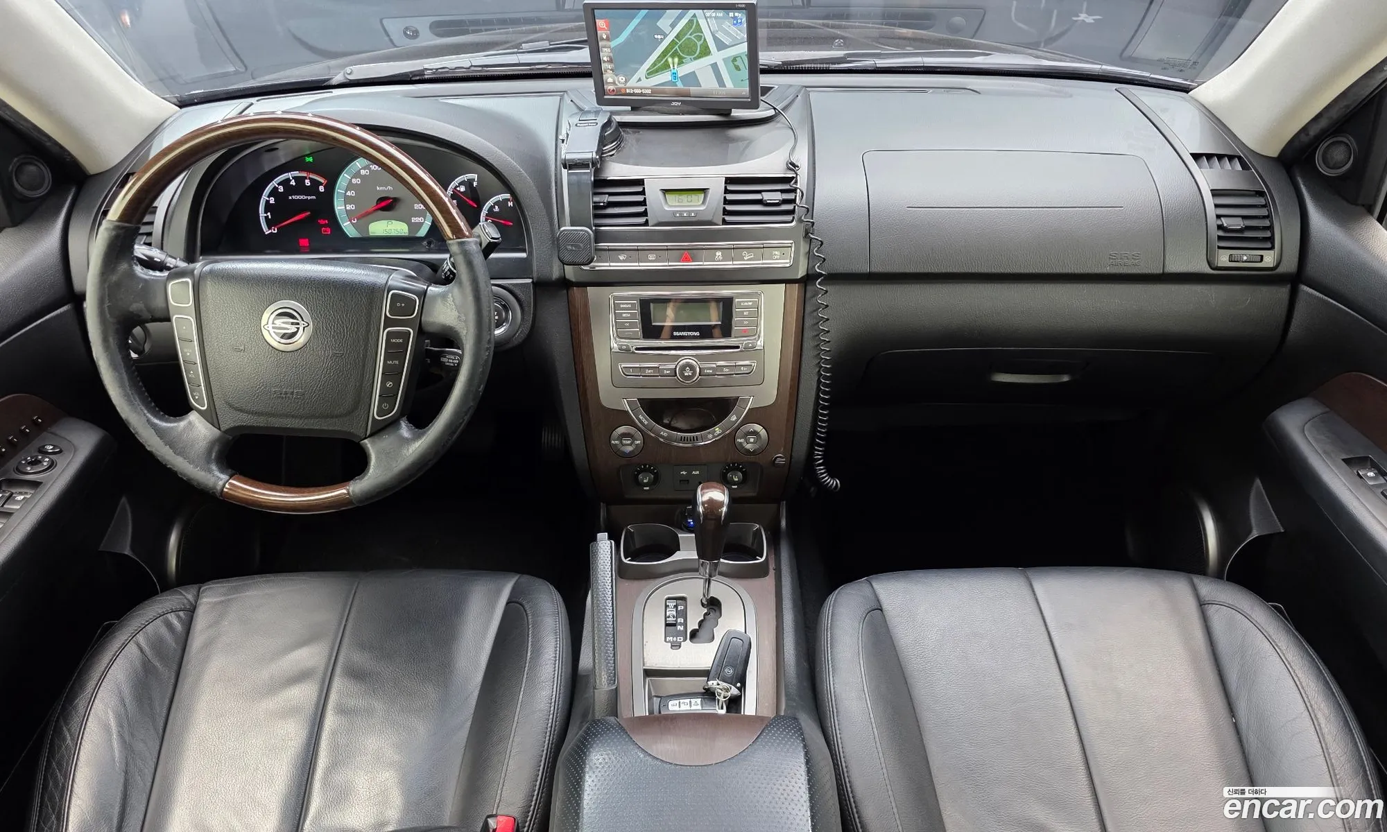 KG Mobility (SsangYong) Rexton W 2014 — 7