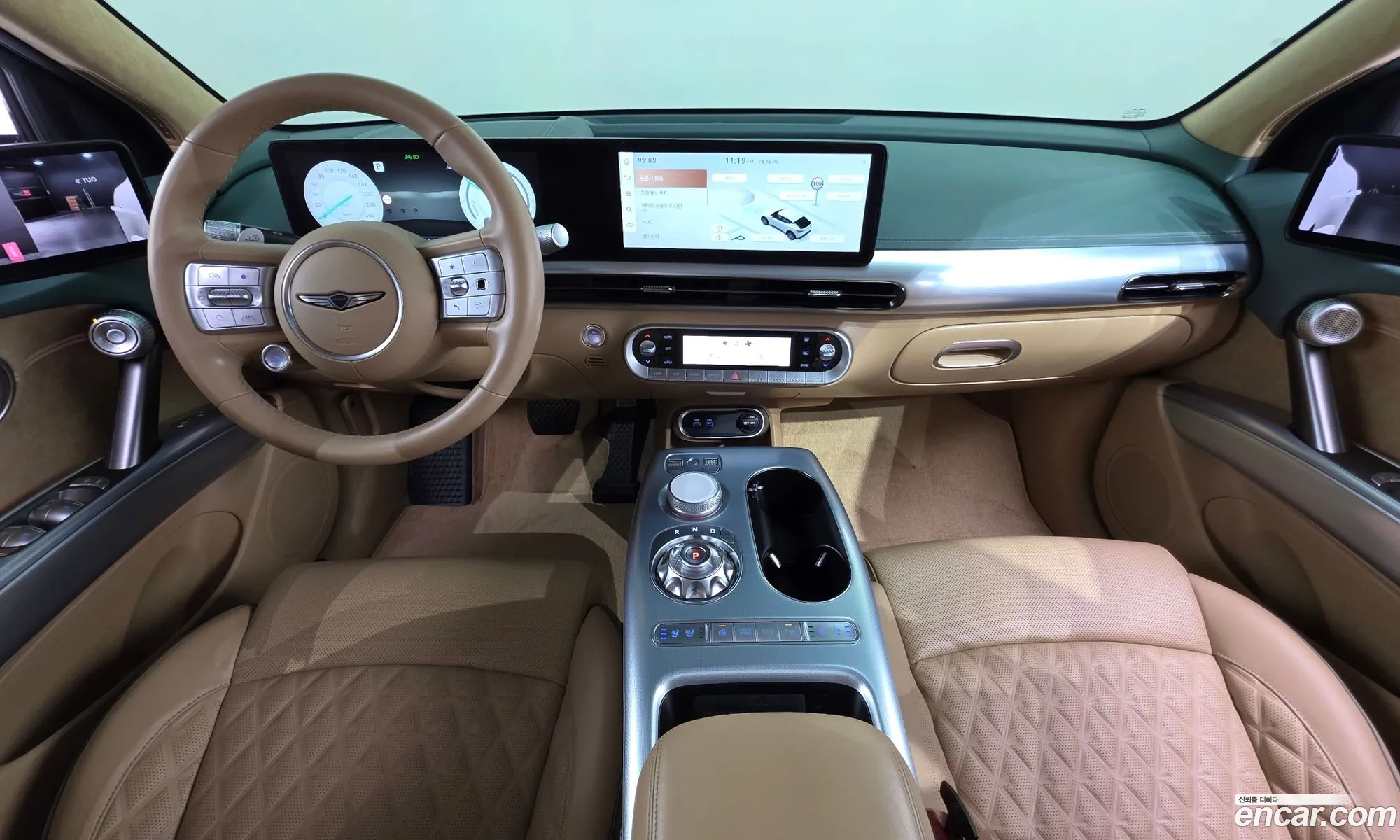 Genesis GV60 2022 — 18