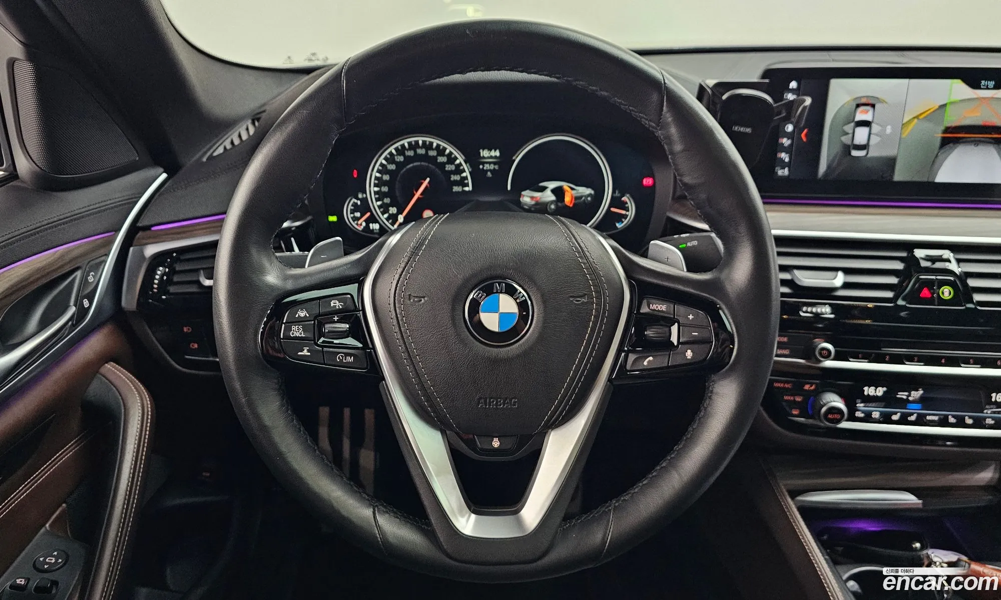 BMW 5 Series 2017 — 22