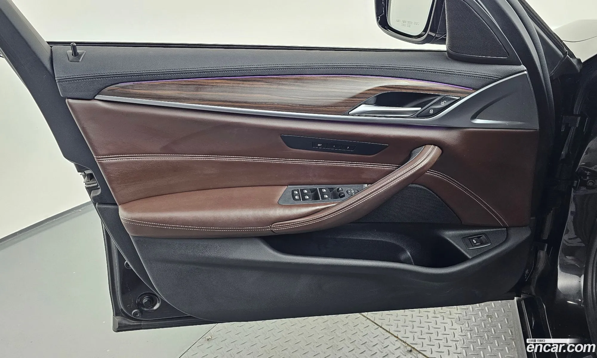 BMW 5 Series 2017 — 18