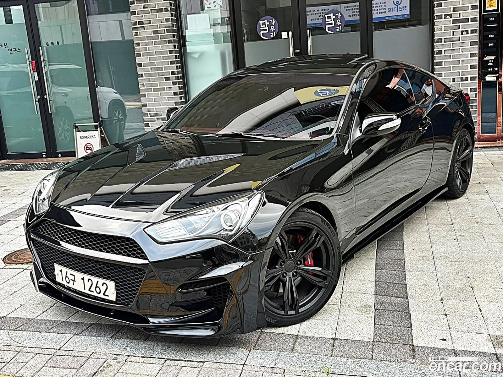 Hyundai Genesis Coupe 2010 — 16