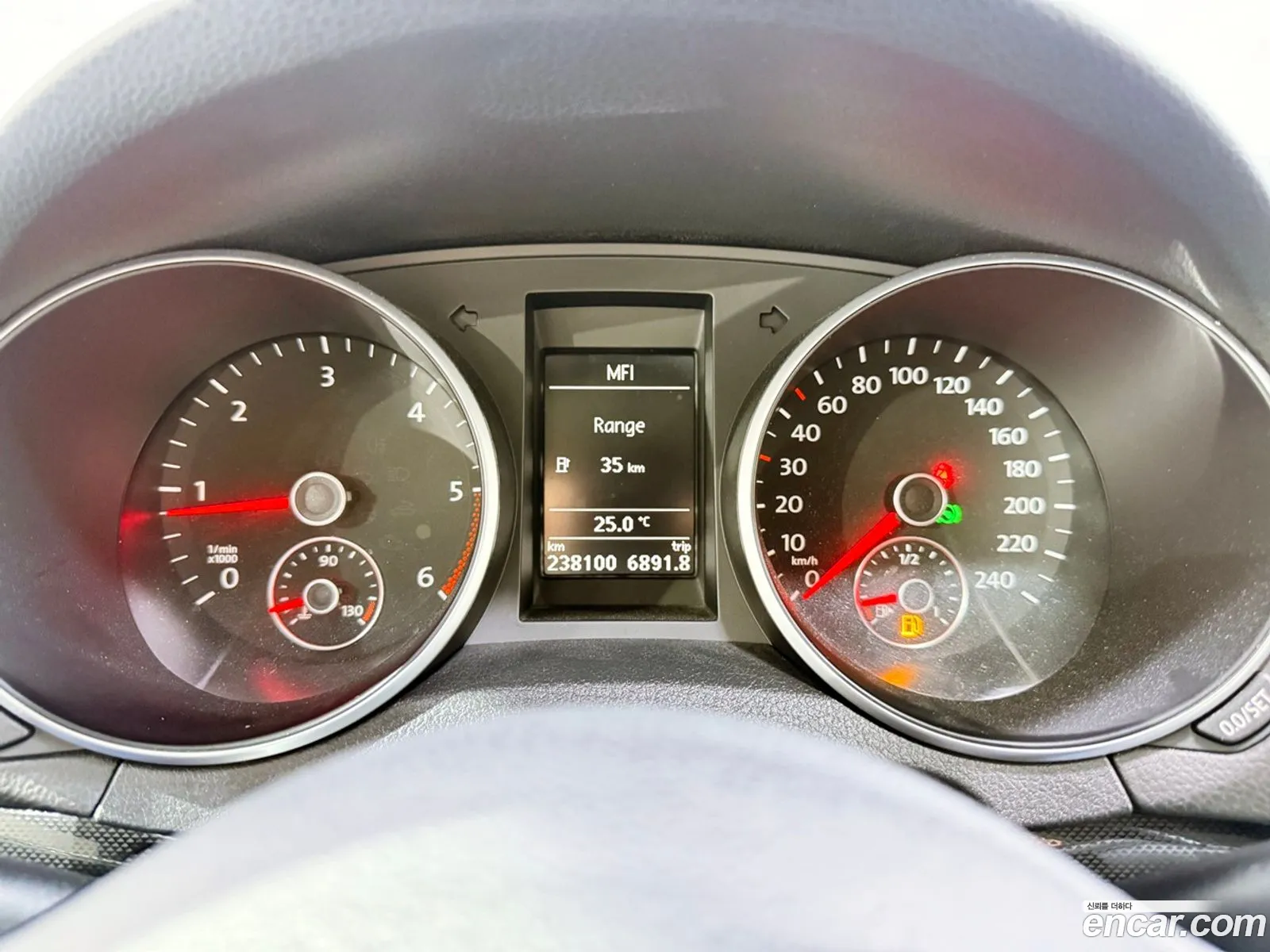 Volkswagen Golf 6th Gen 2011 — 20