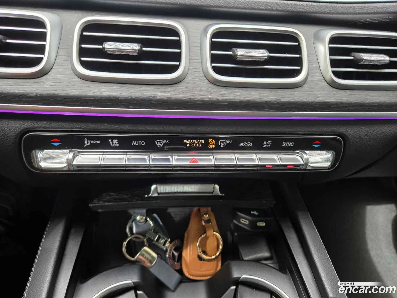 Mercedes-Benz GLE-Class W167 2023 — 19