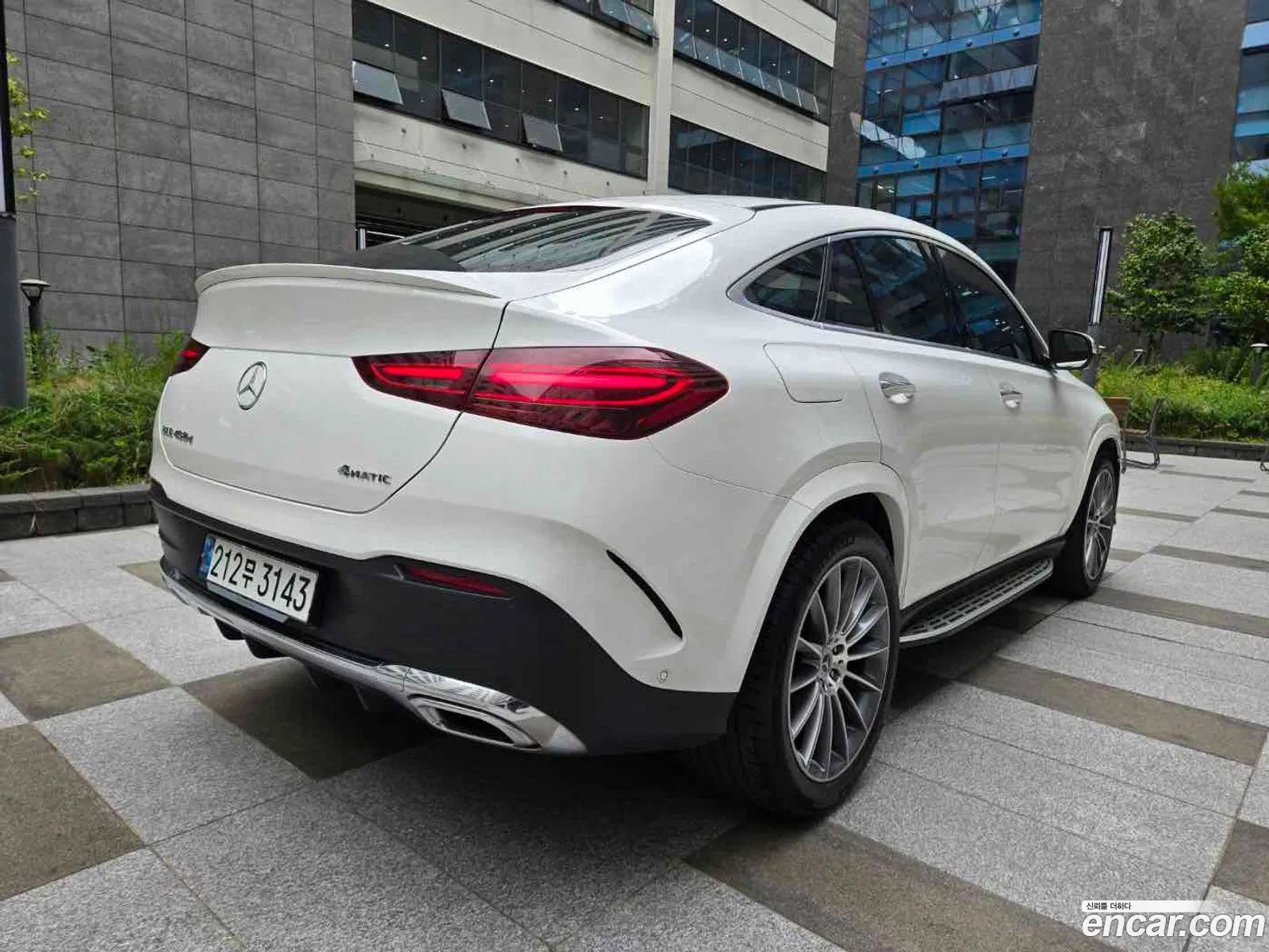 Mercedes-Benz GLE-Class W167 2023 — 10