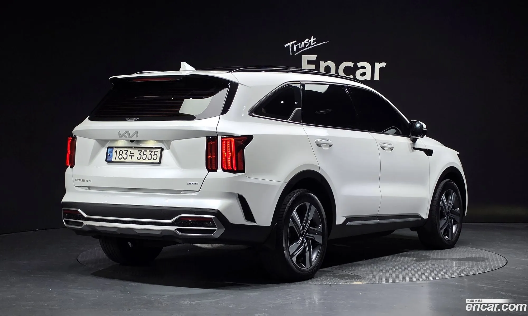 Kia Sorento 2023 — 11