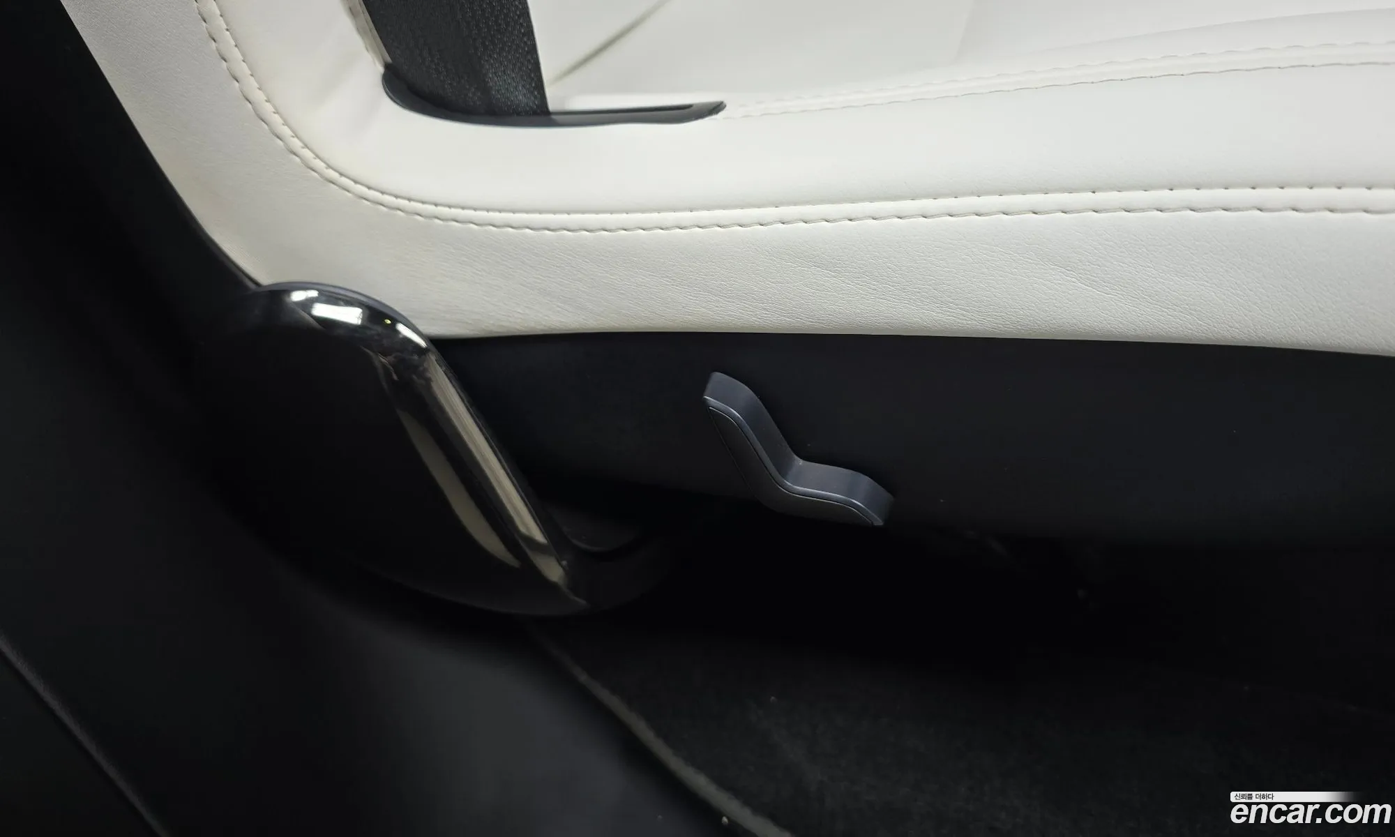 Tesla Model X 2018 5YJXCBE23JF126531 — 36