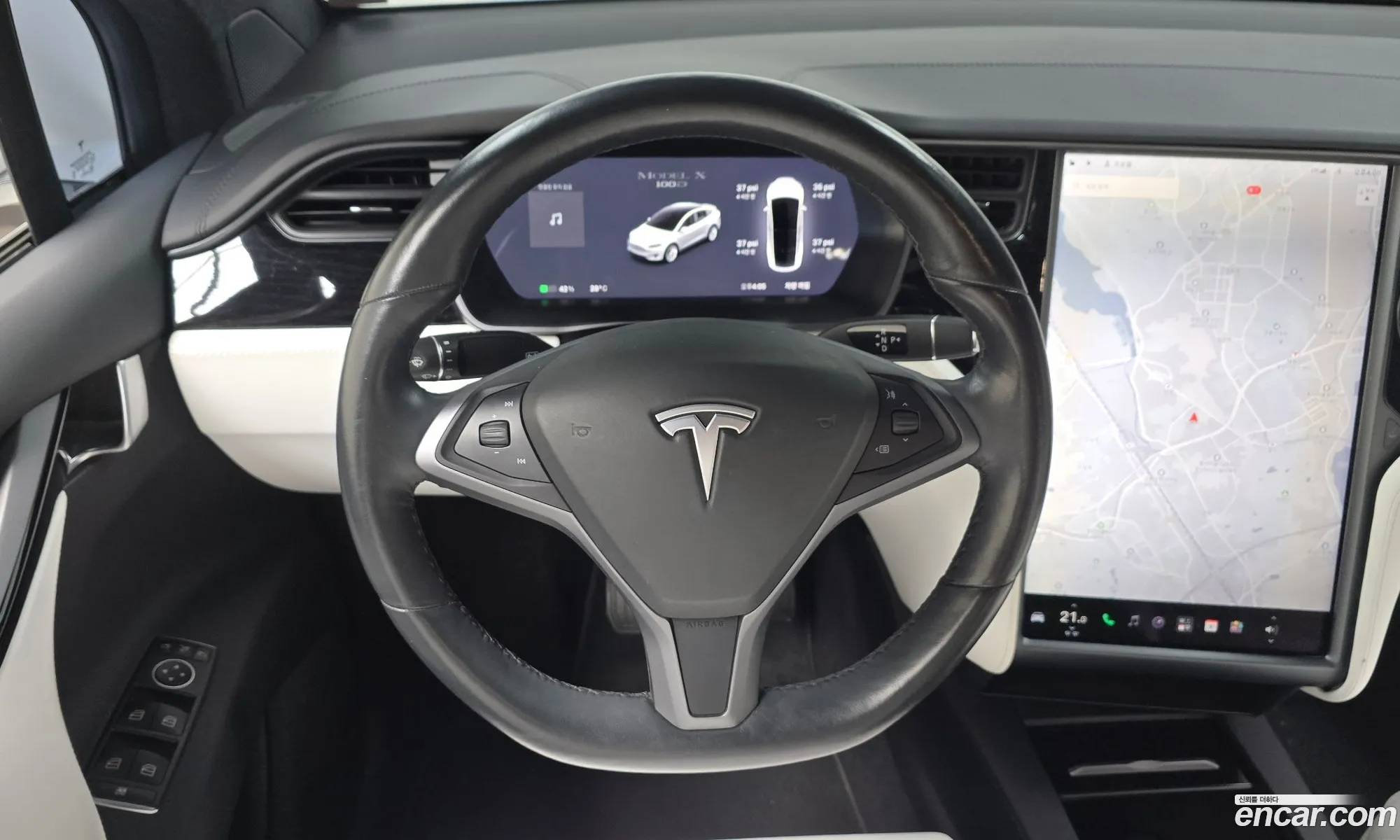 Tesla Model X 2018 5YJXCBE23JF126531 — 8