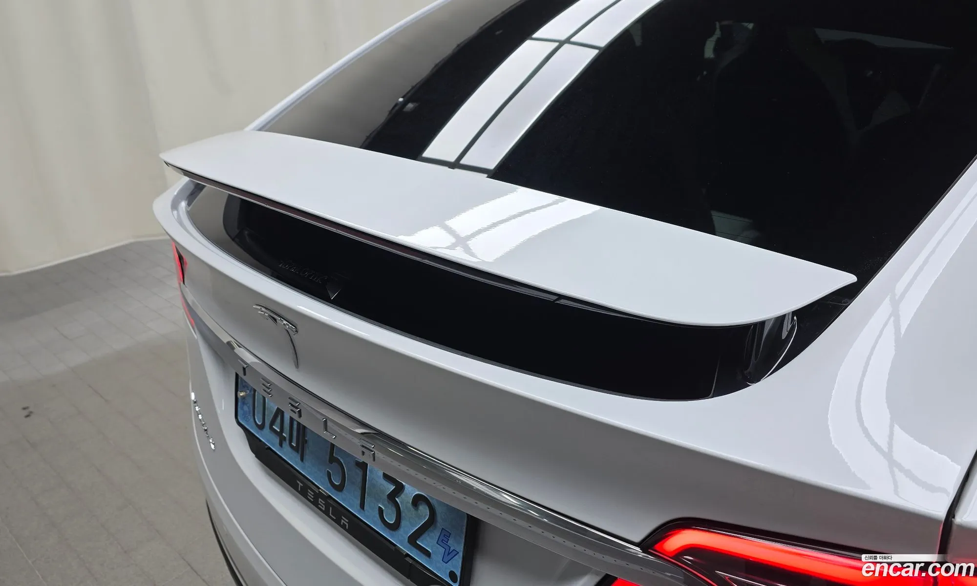 Tesla Model X 2018 5YJXCBE23JF126531 — 14