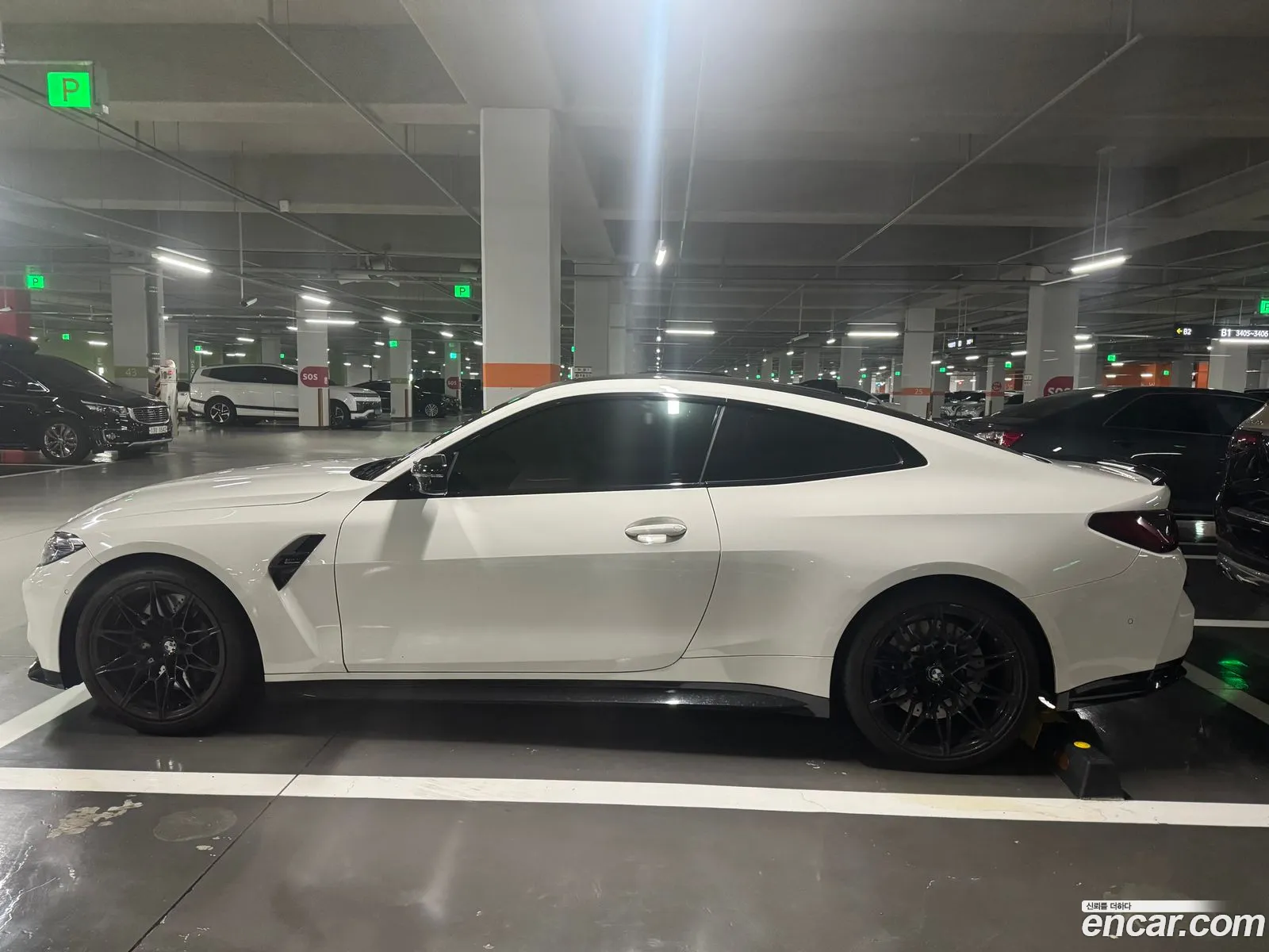 BMW M4 2021 — 10