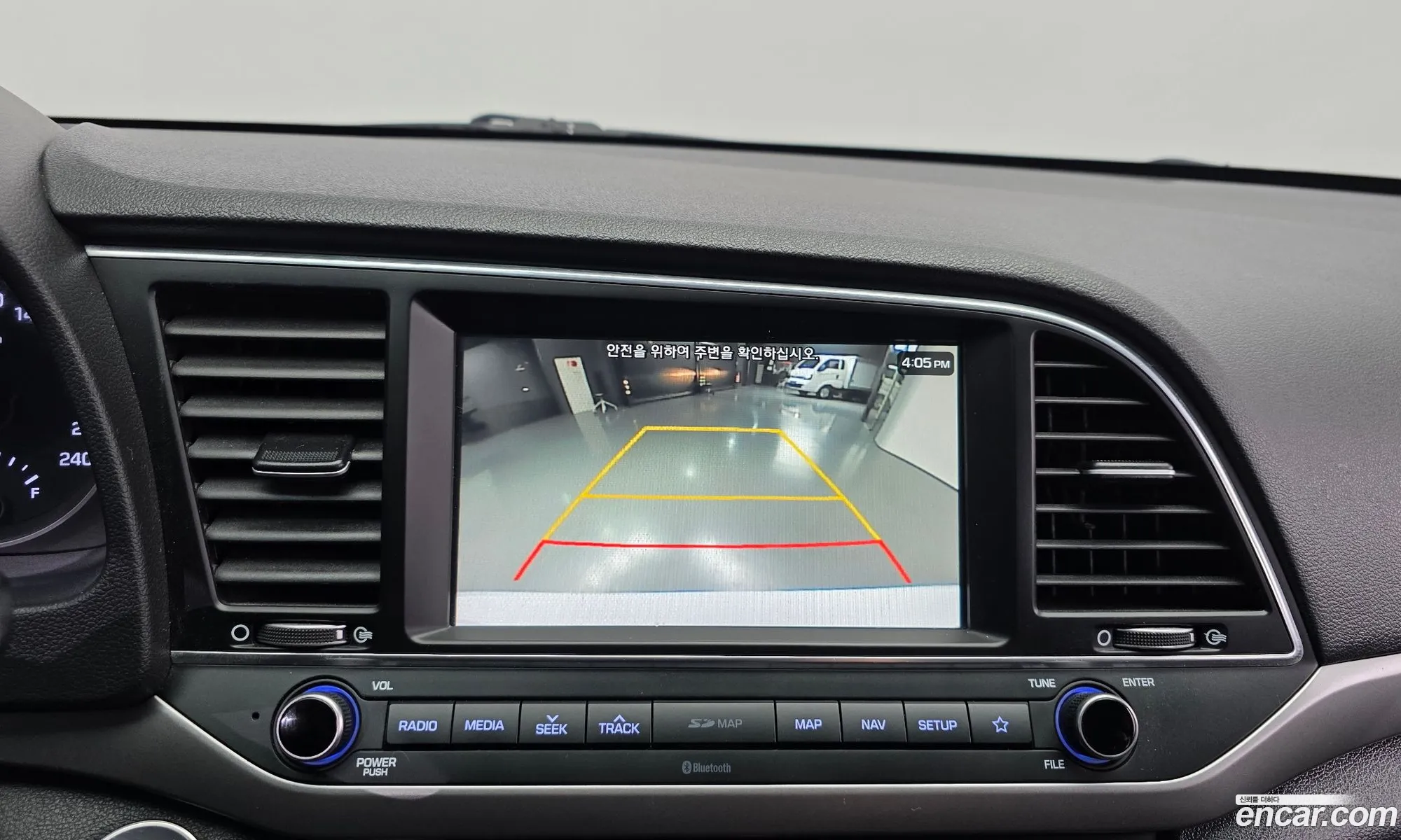 Hyundai Elantra AD 2018 — 4