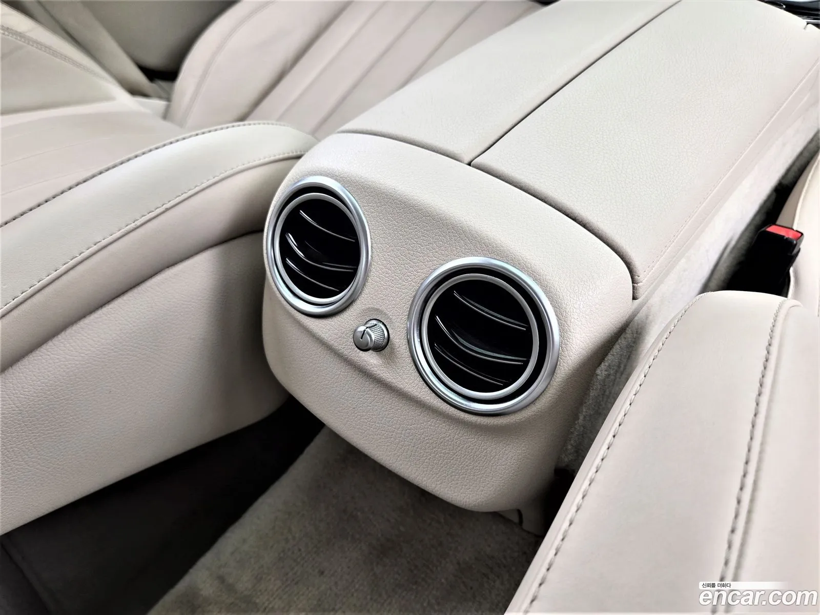 Mercedes-Benz E-Class W213 2019 — 14