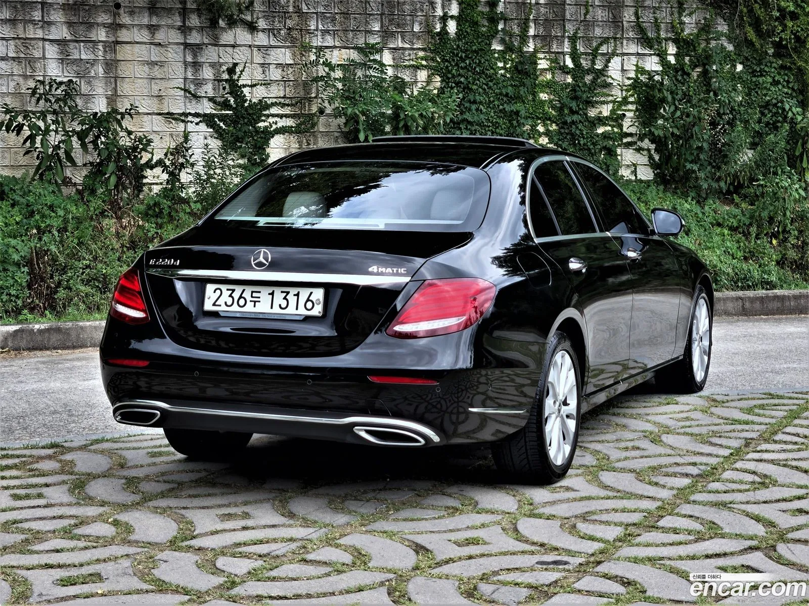 Mercedes-Benz E-Class W213 2019 — 12