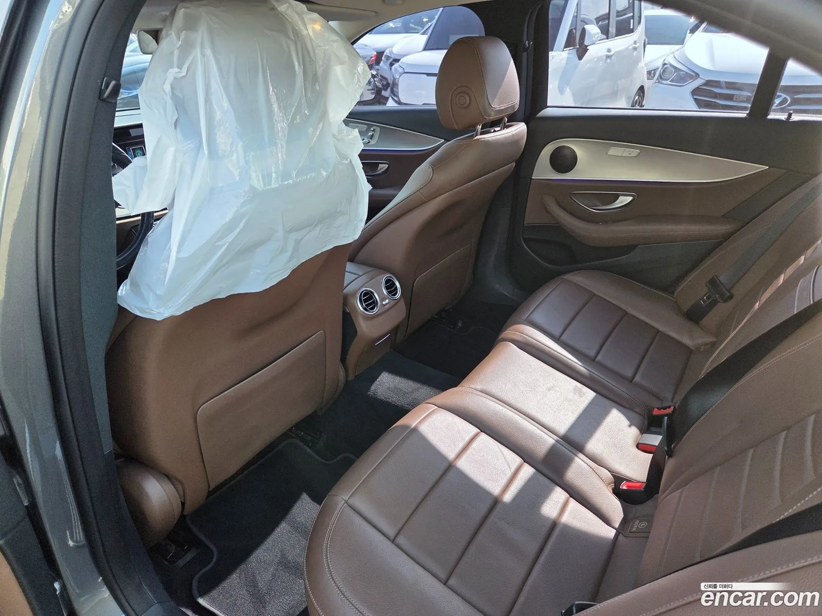 Mercedes-Benz E-Class W213 2018 — 13