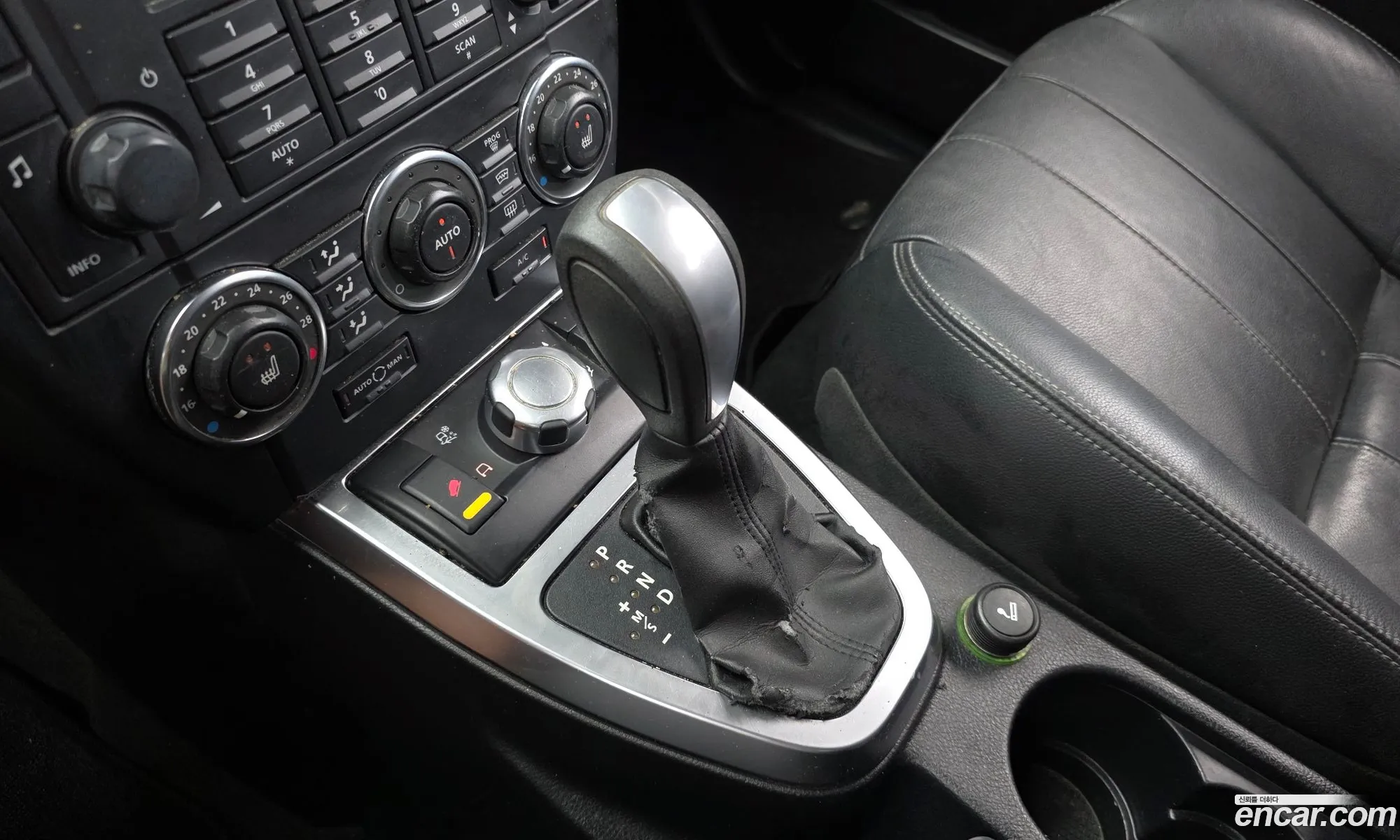 Land Rover Freelander 2 2012 SALFA2BE7CH312505 — 12