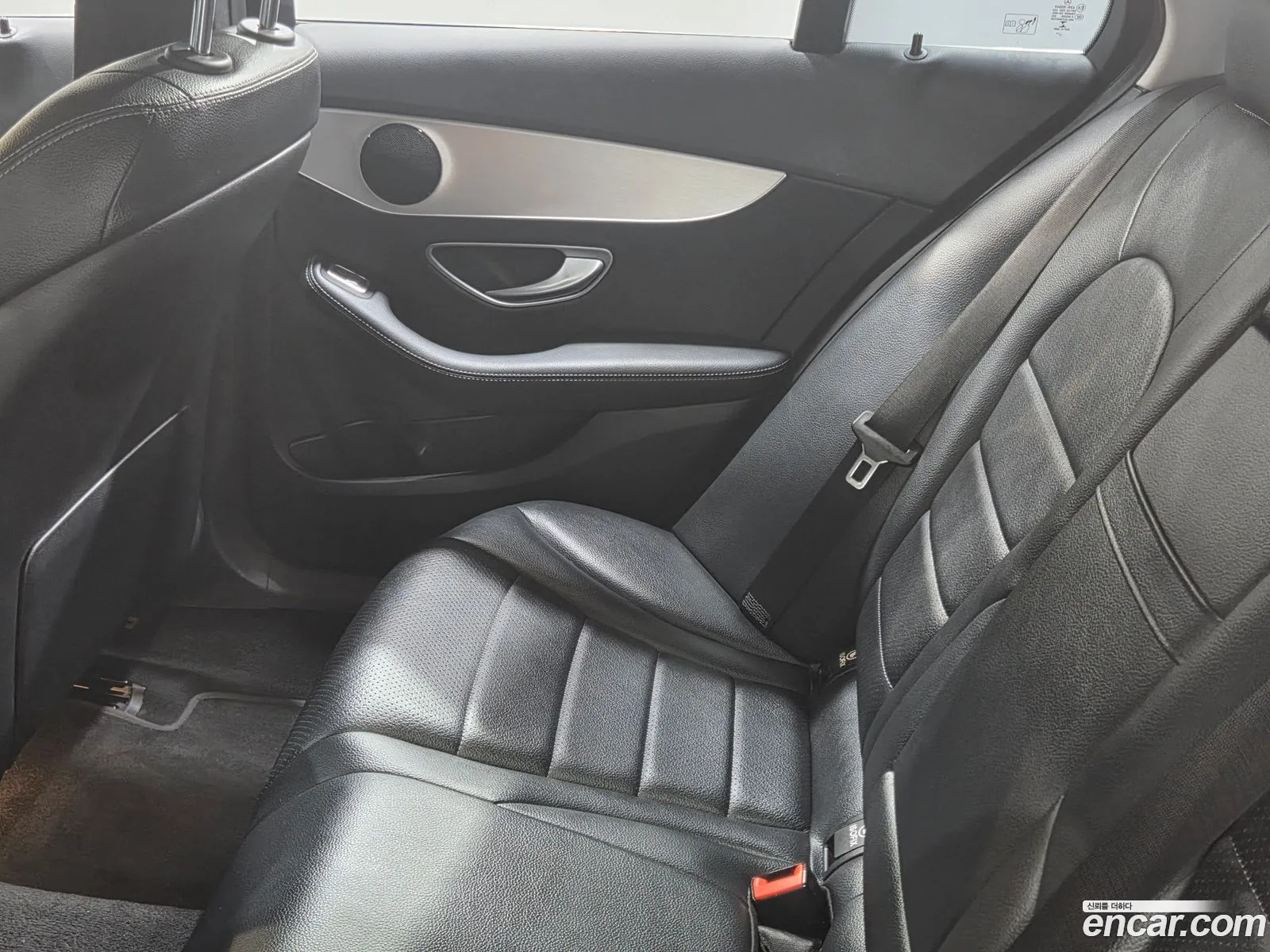 Mercedes-Benz C-Class W205 2017 — 14