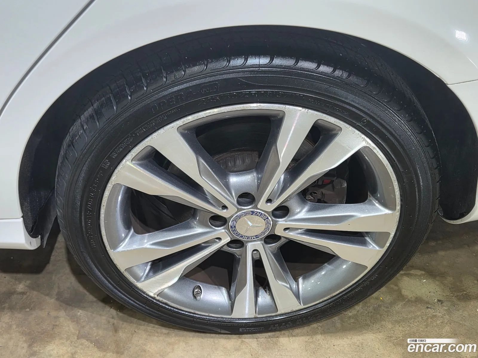 Mercedes-Benz C-Class W205 2017 — 9