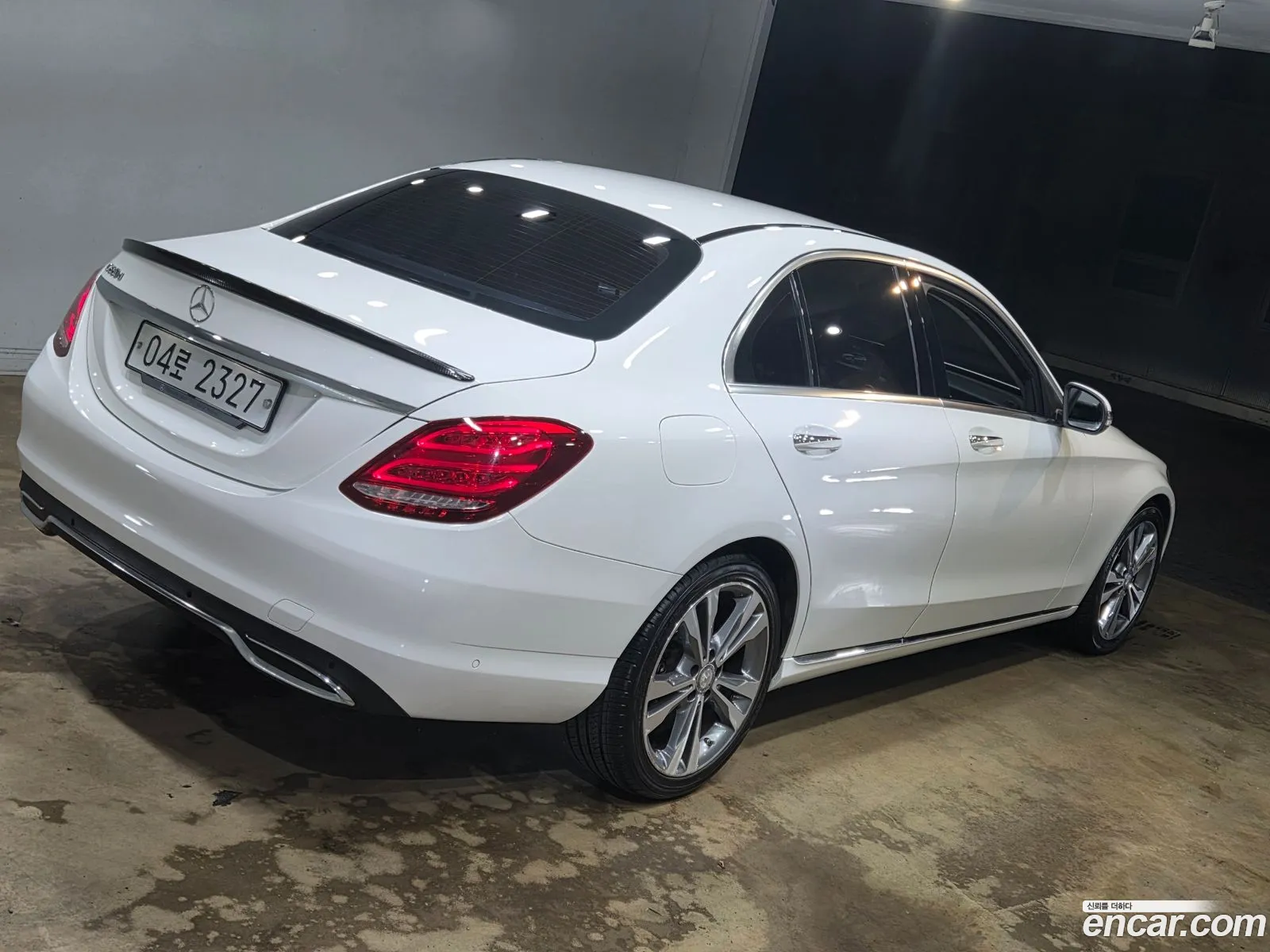 Mercedes-Benz C-Class W205 2017 — 19