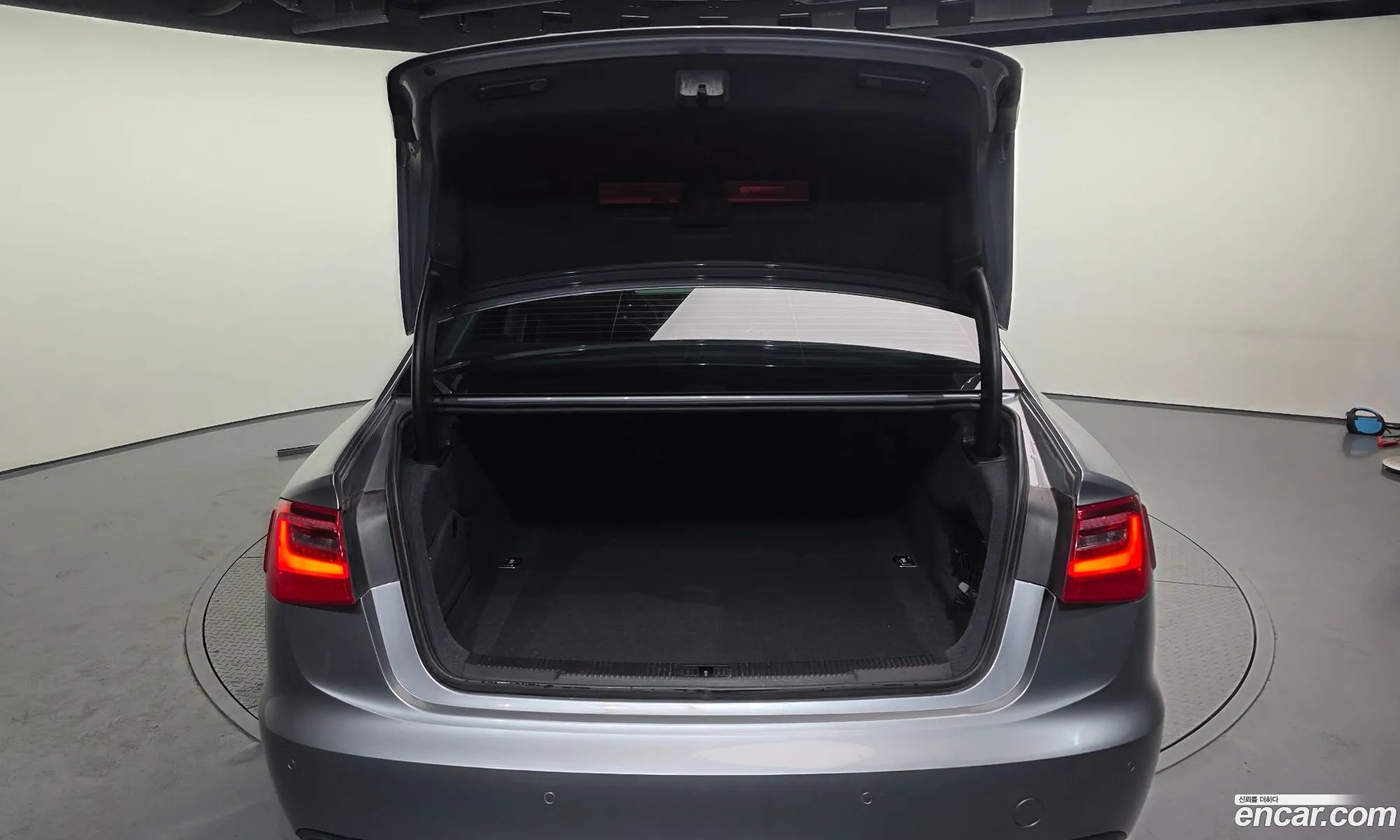 Audi A6 2012 WAUZZZ4G6CN152376 — 6