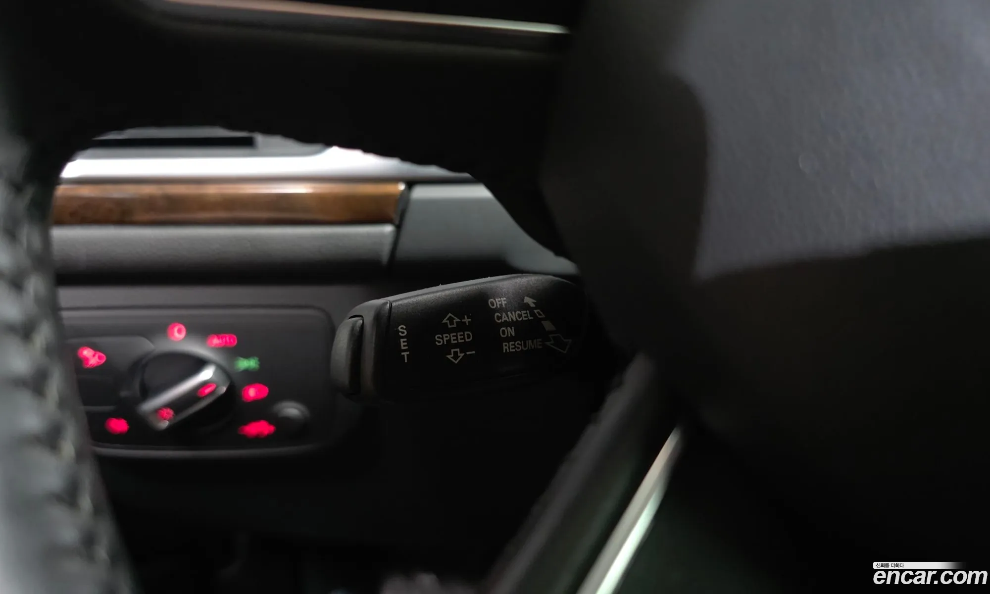 Audi A6 2012 WAUZZZ4G6CN152376 — 12