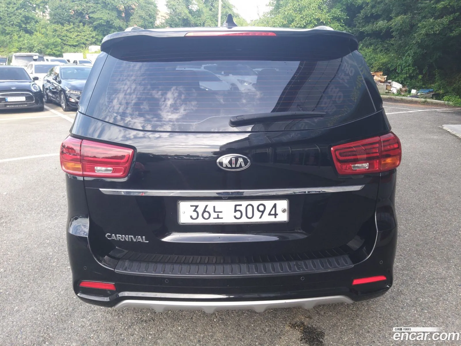 Kia Carnival 2019 — 18
