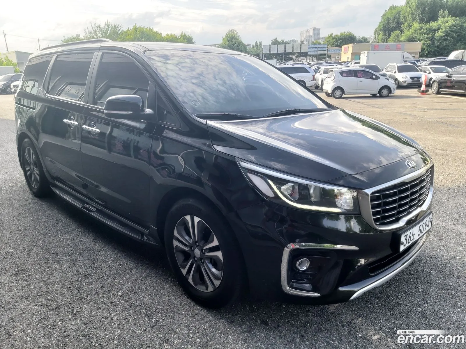 Kia Carnival 2019 — 7