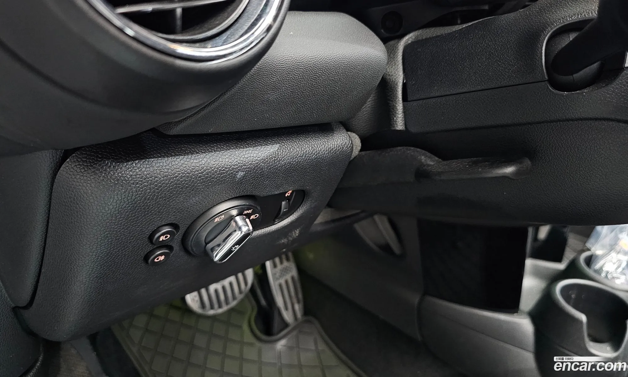 Mini Cooper 2020 WMWXR7107L2N26109 — 28