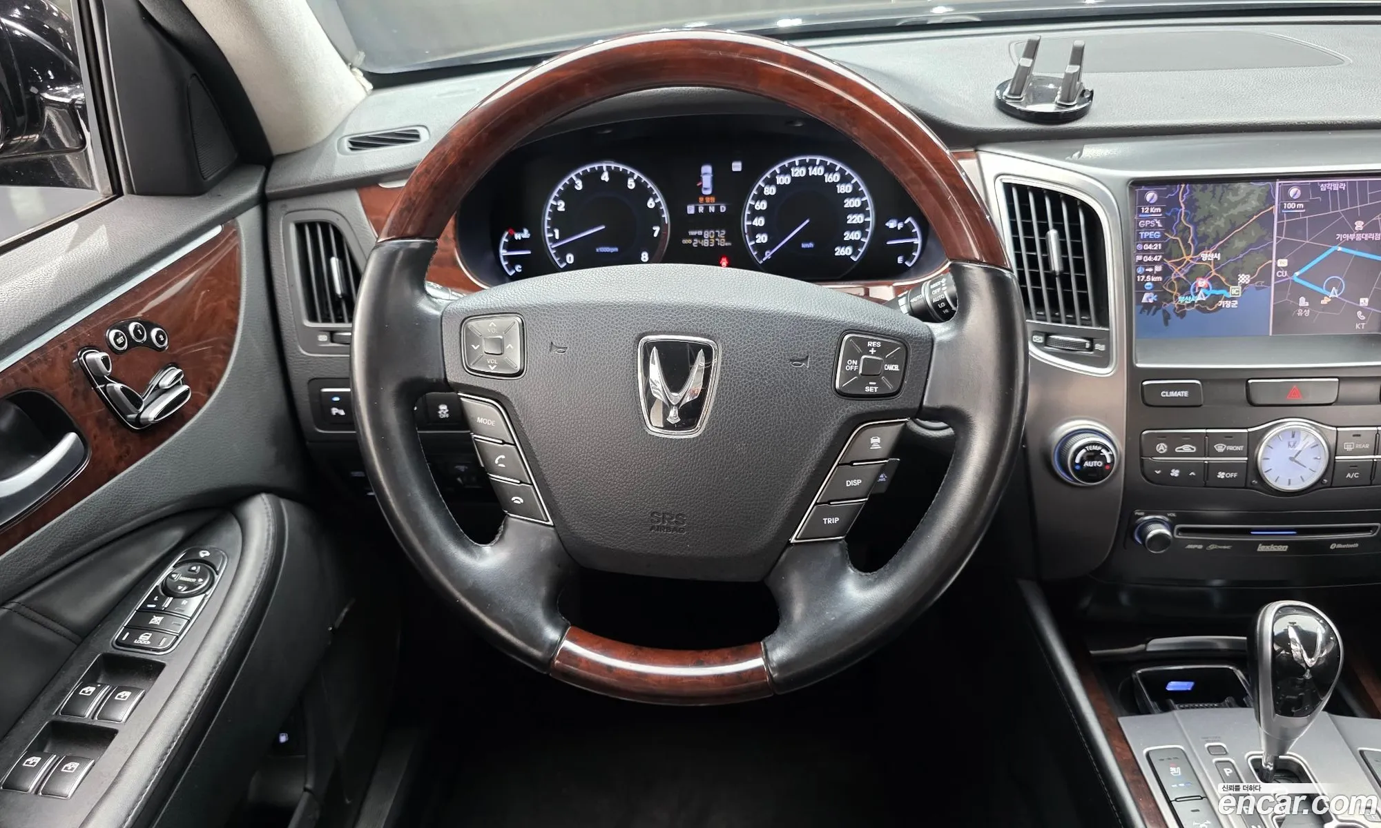 Hyundai Equus 2011 — 2