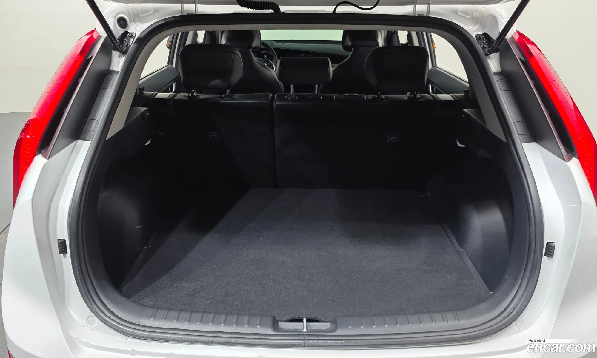 Kia Niro EV 2022 — 11