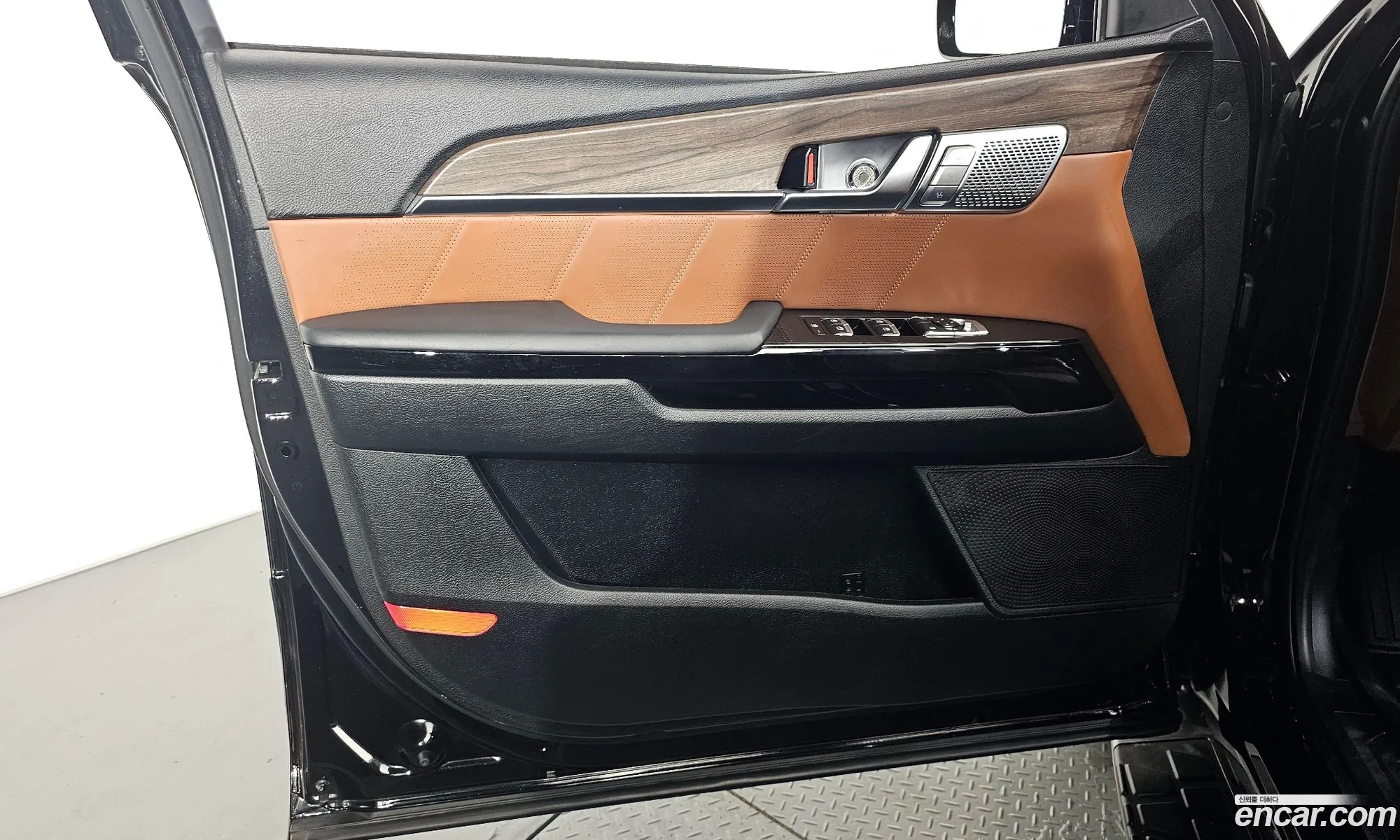 Kia Mohave the Master 2022 — 32
