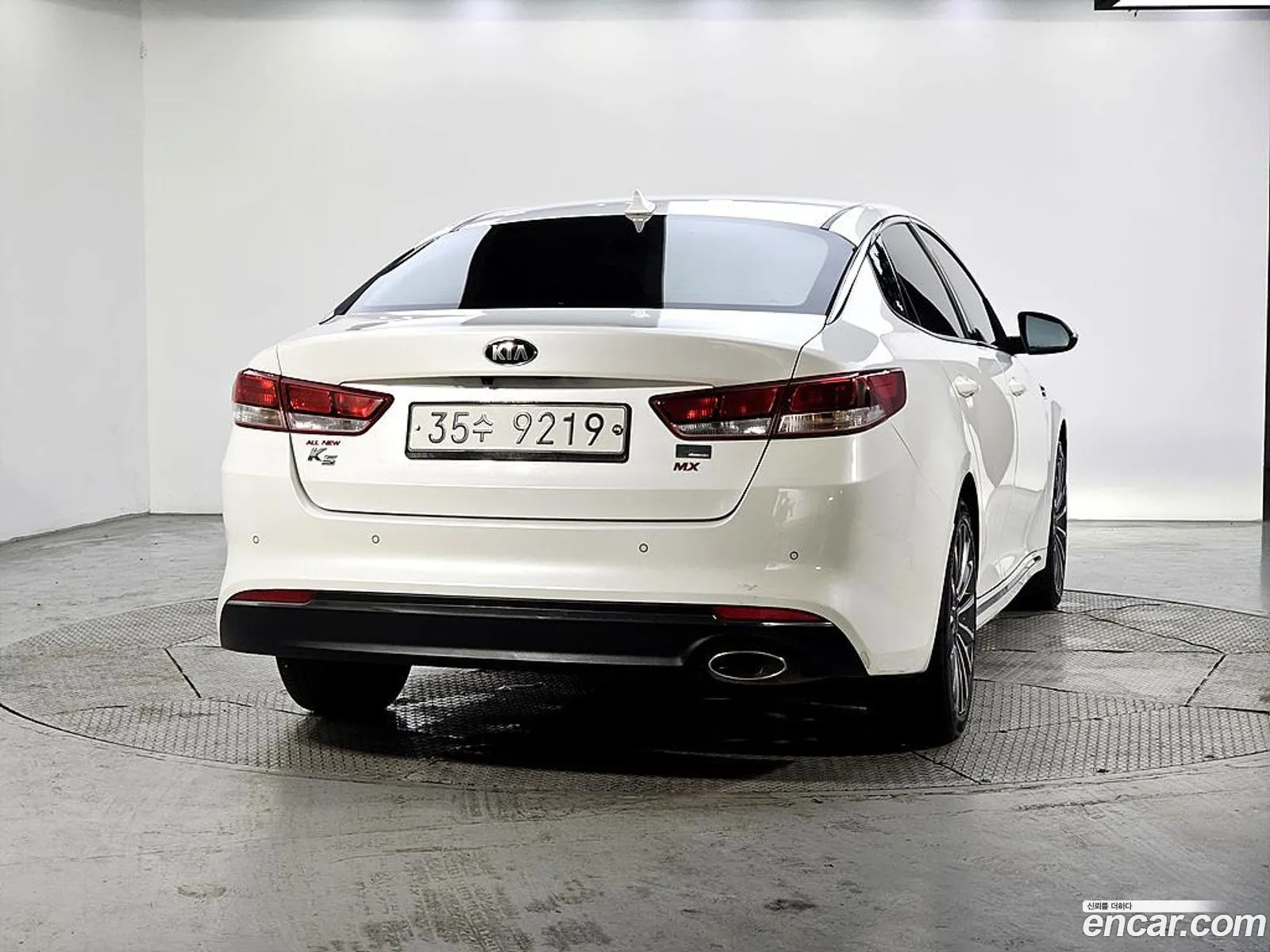 Kia K5 2017 — 6
