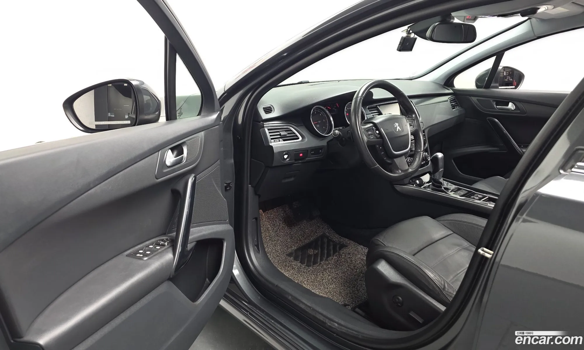 Peugeot 508 2015 VF38DBHZTGL001066 — 12