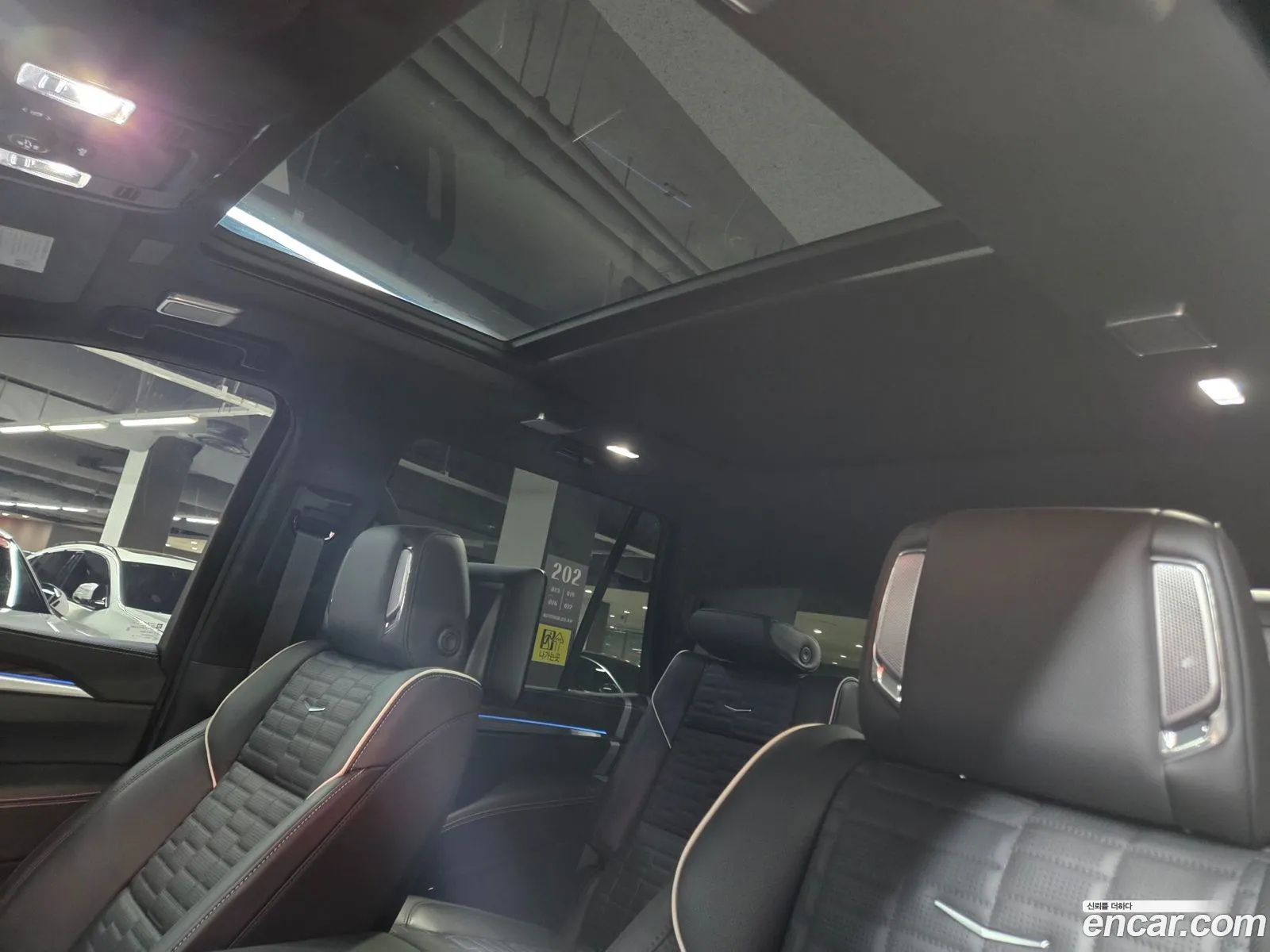 Cadillac Escalade 2025 — 4