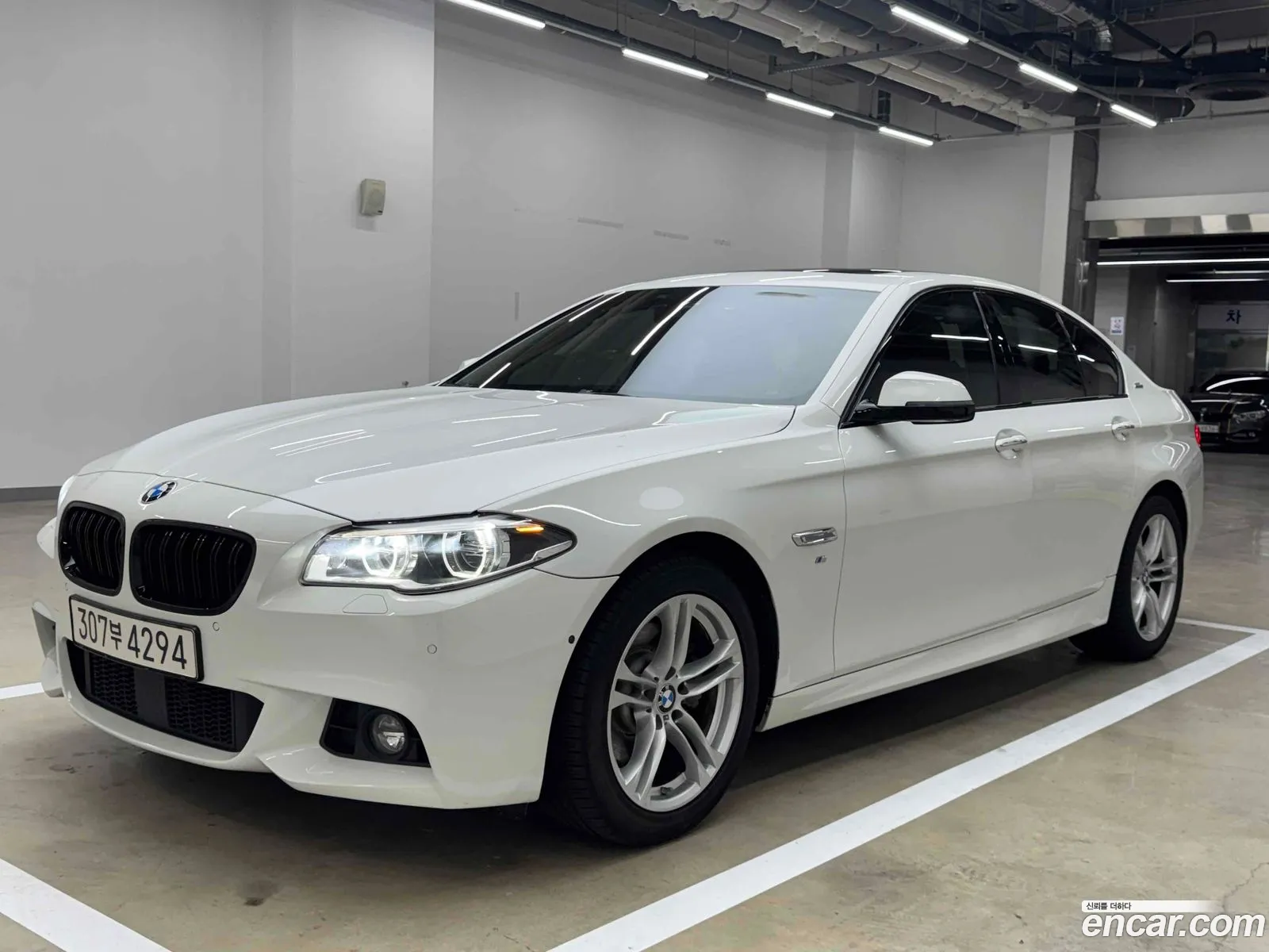 BMW 5 Series 2016 — 3