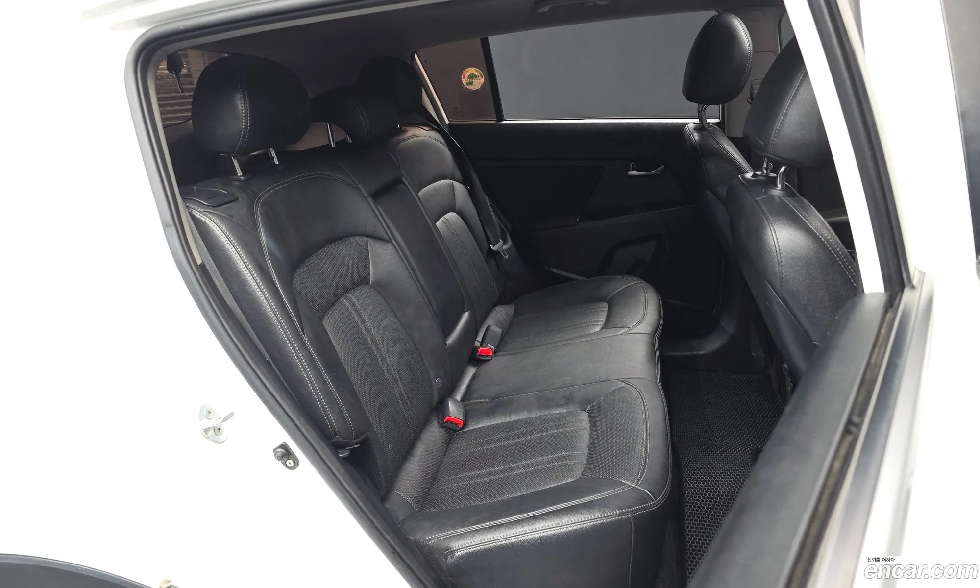 Kia Sportage R 2011 — 3