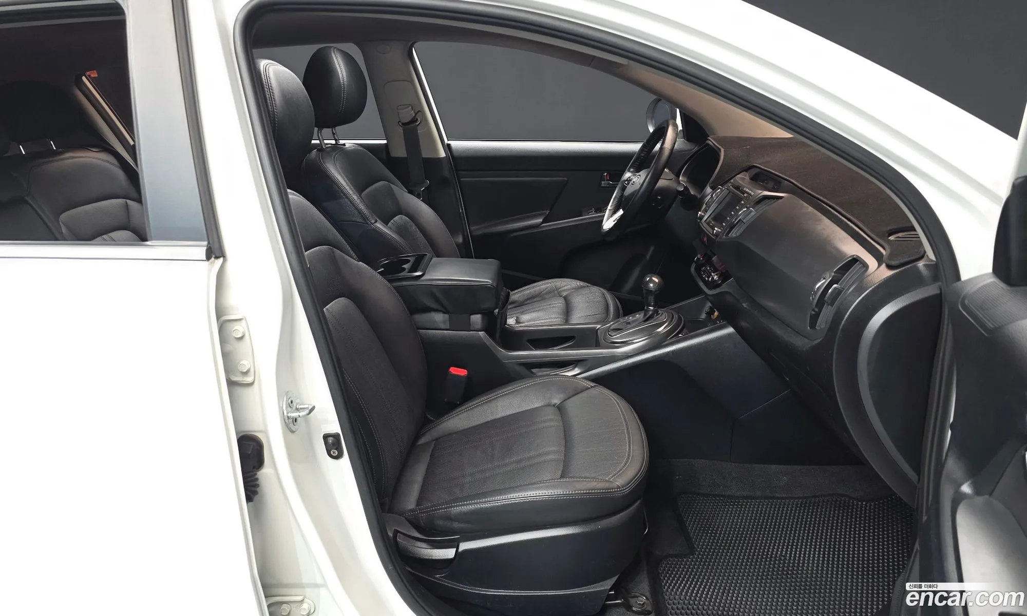 Kia Sportage R 2011 — 2
