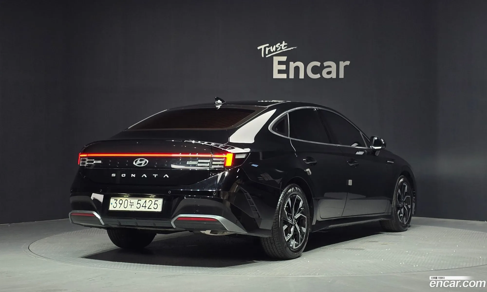 Hyundai Sonata the Edge 2023 — 27