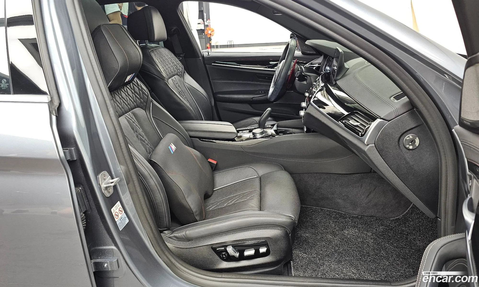 BMW 5 Series 2018 — 21