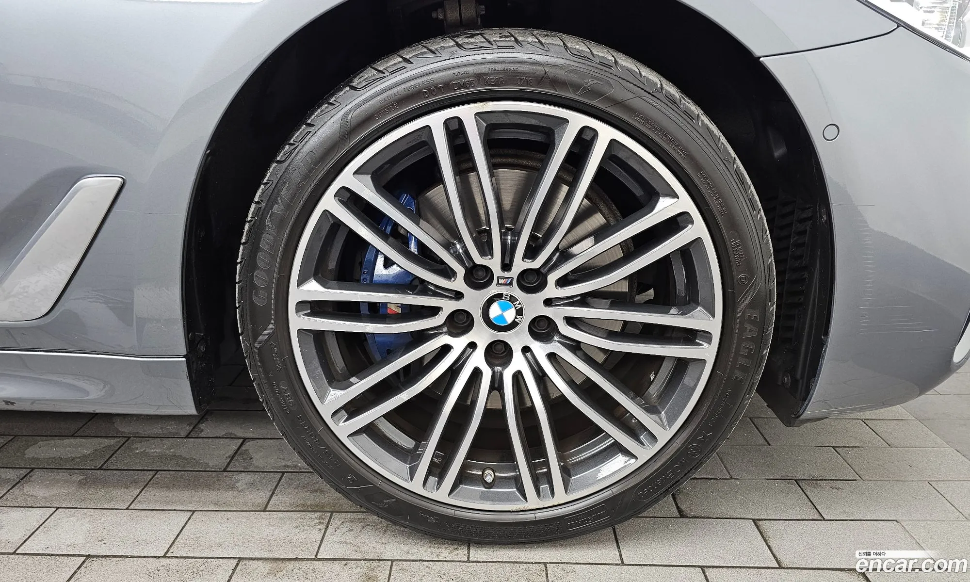 BMW 5 Series 2018 — 11