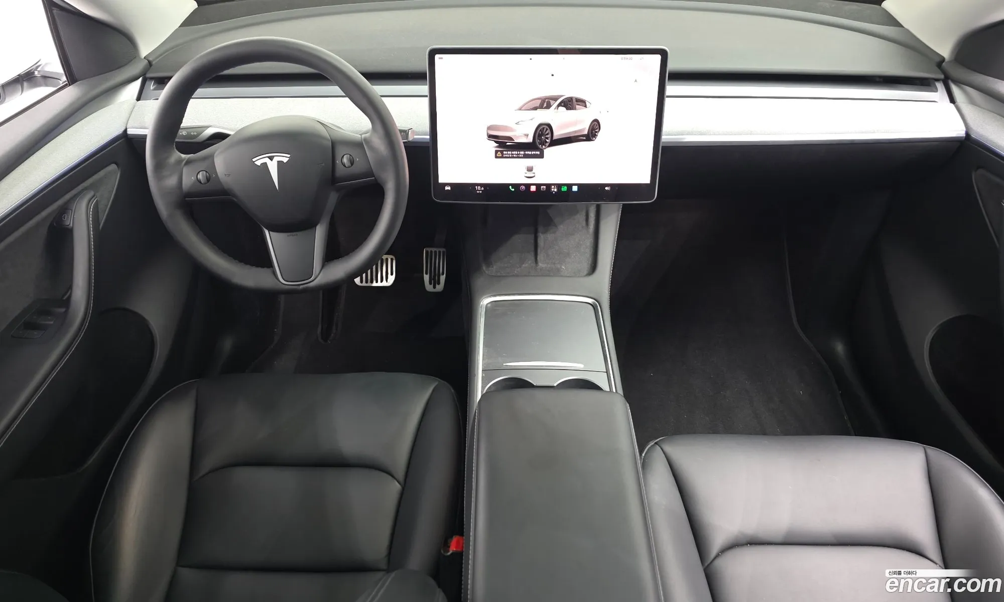 Tesla Model Y 2023 — 19