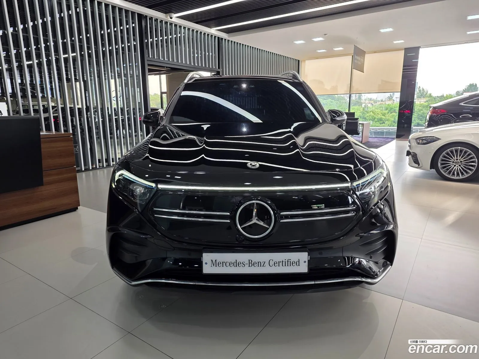 Mercedes-Benz EQB X243 2023 — 13