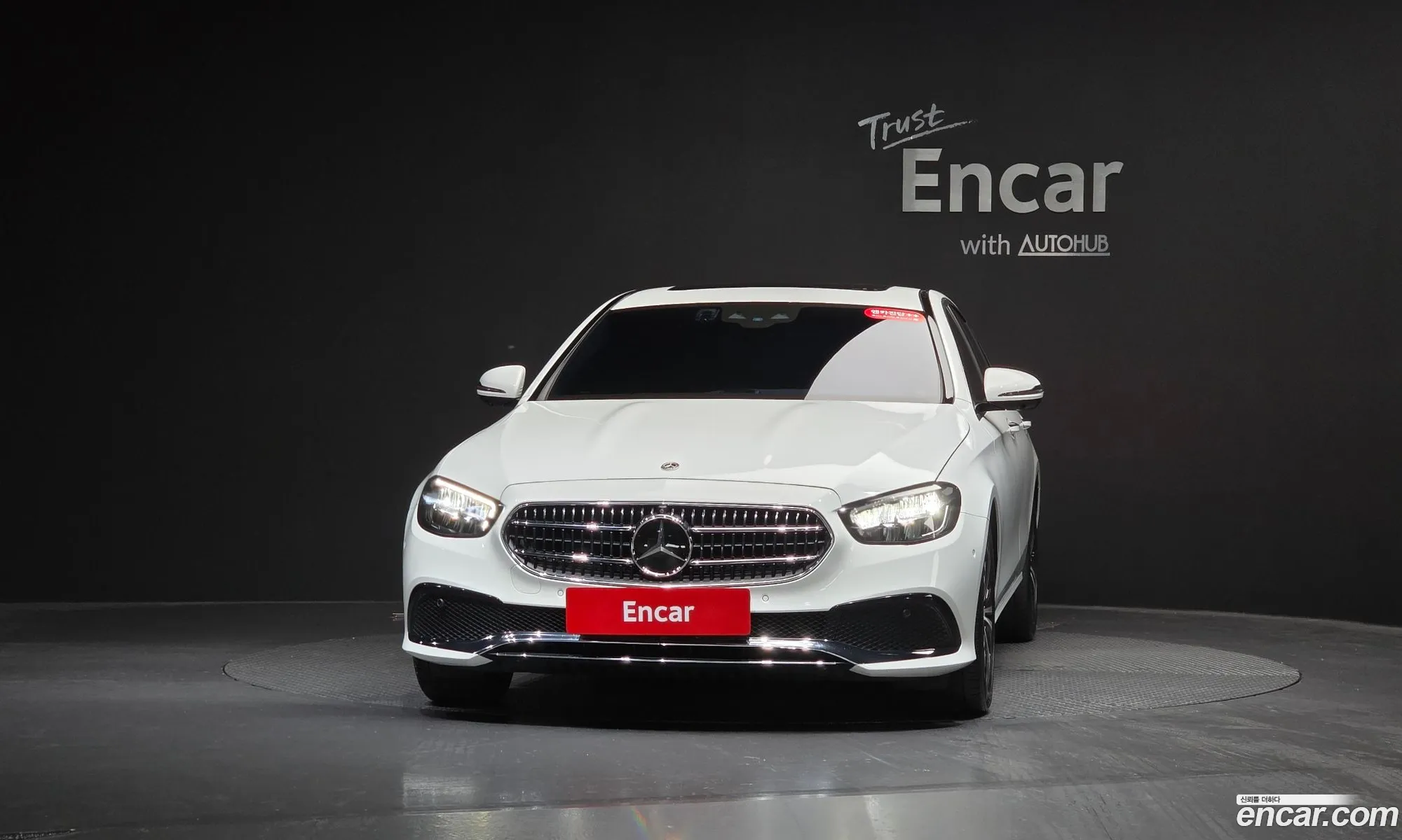 Mercedes-Benz E-Class W213 2022 — 11