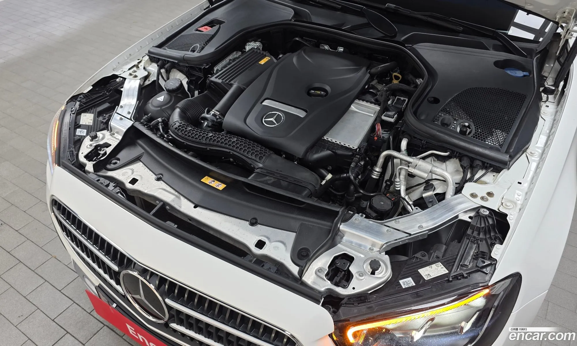 Mercedes-Benz E-Class W213 2022 — 19