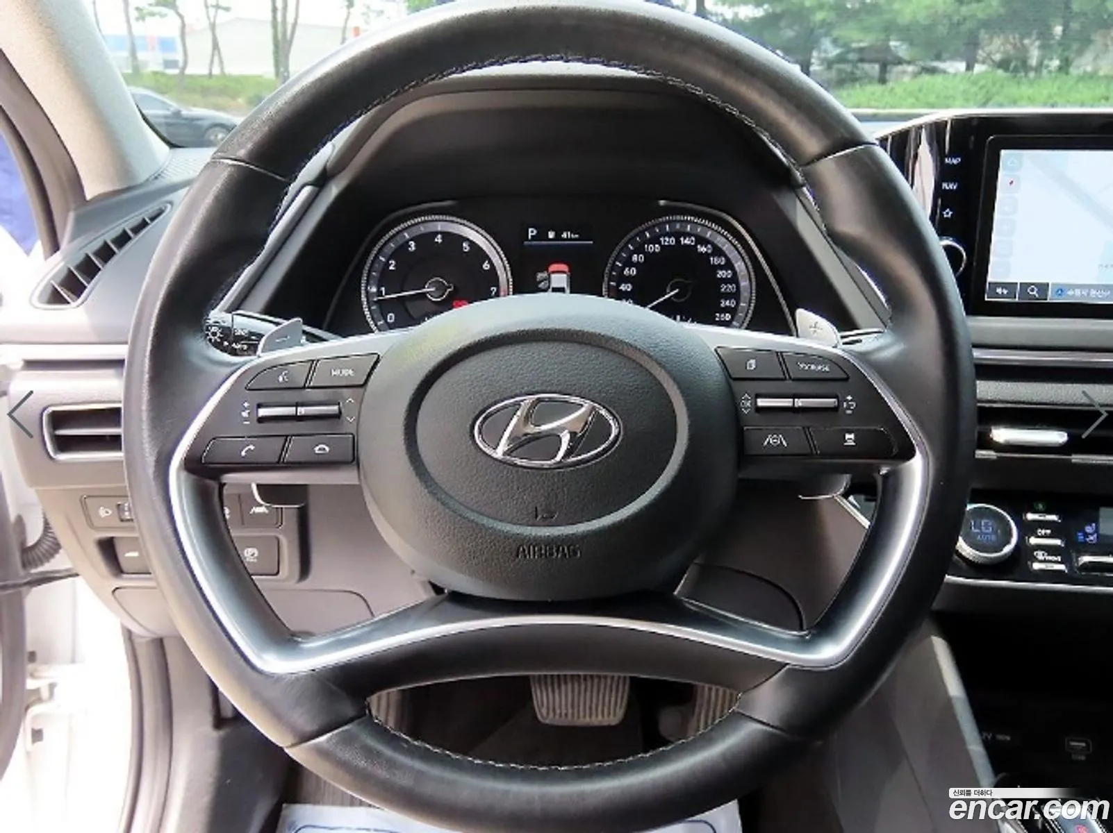 Hyundai Sonata 2022 — 10