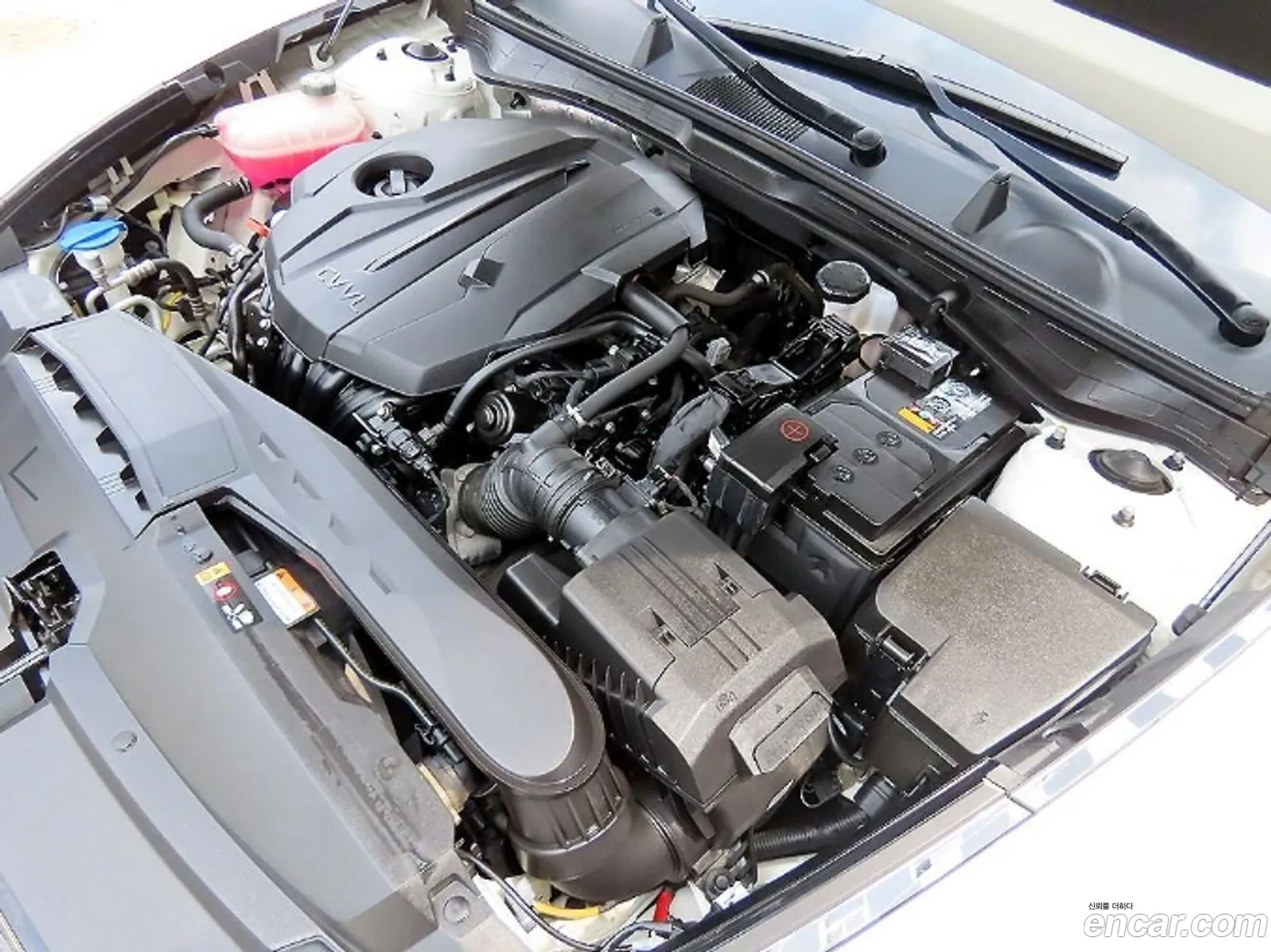 Hyundai Sonata 2022 — 15