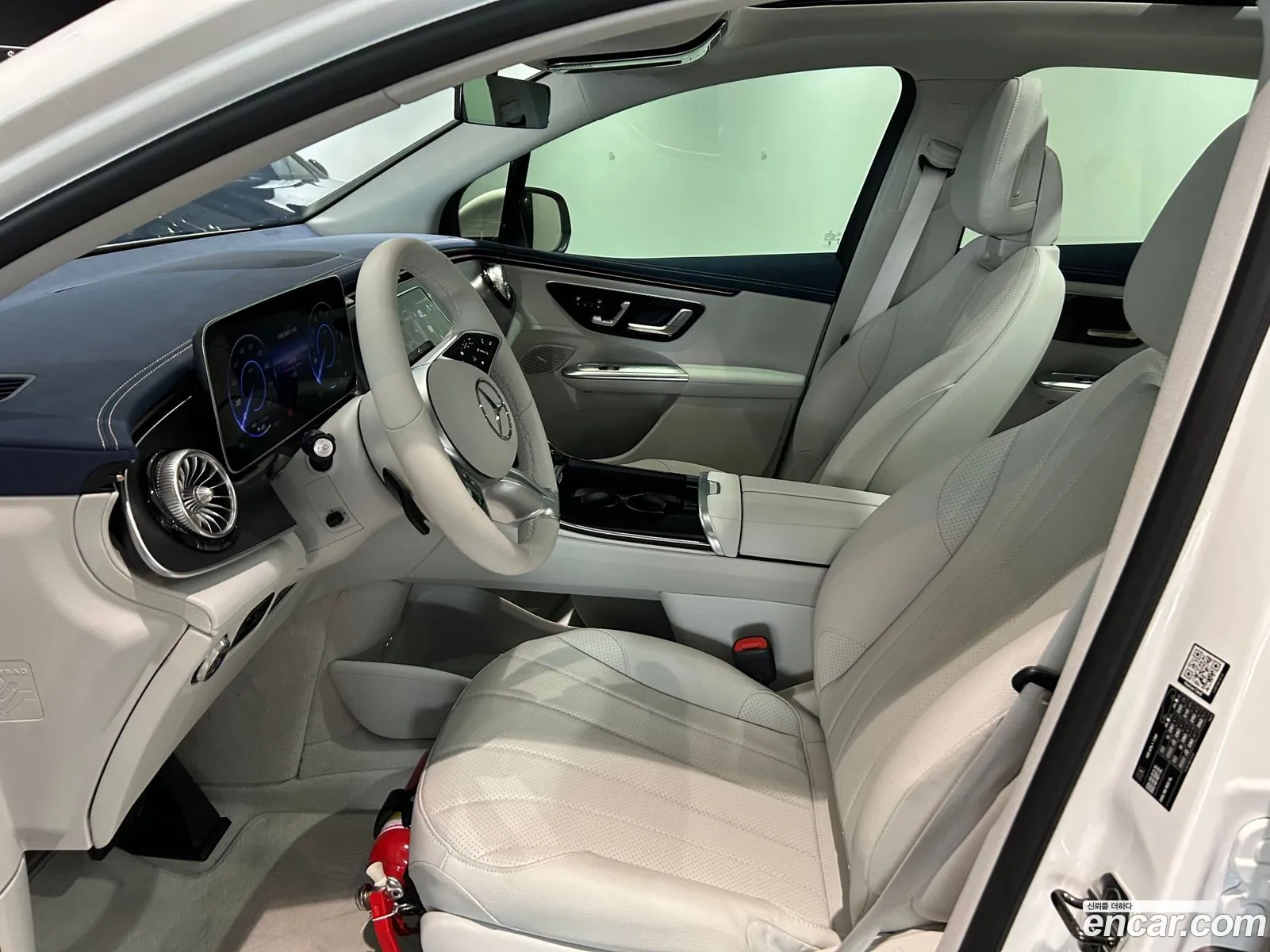 Mercedes-Benz EQE SUV X294 2026 — 4