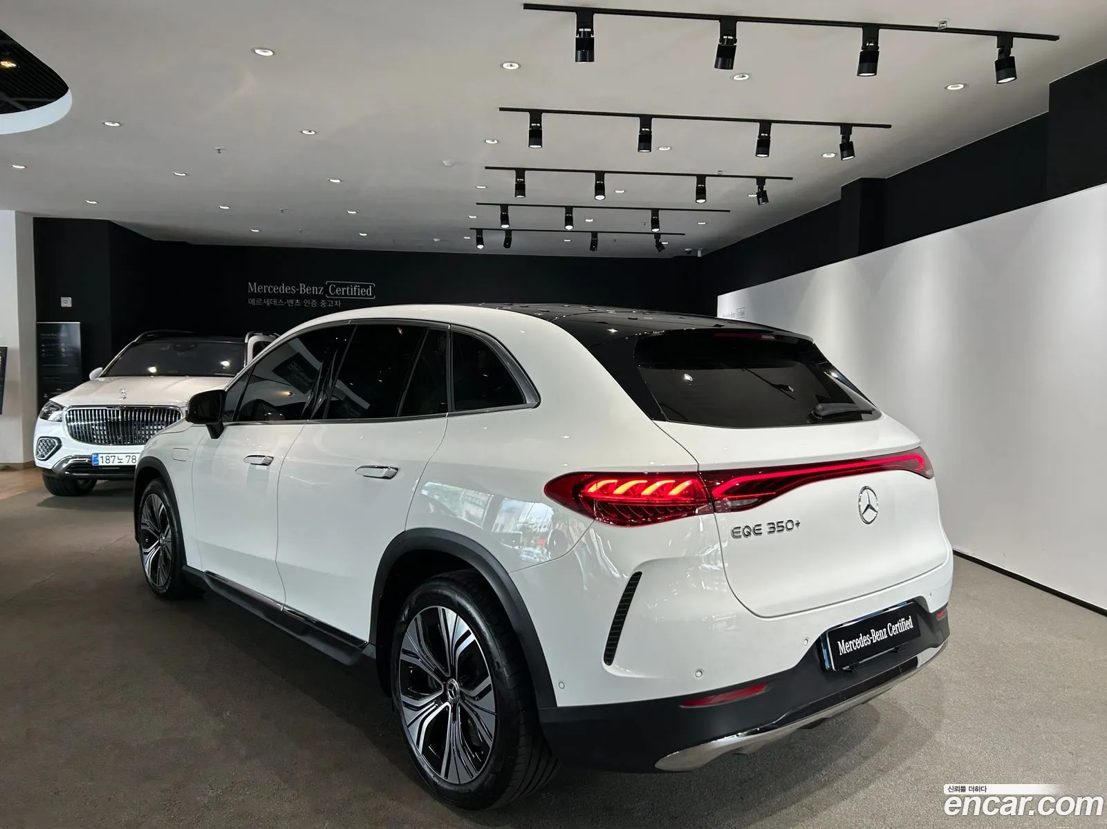 Mercedes-Benz EQE SUV X294 2026 — 7